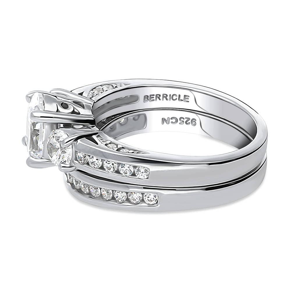 BERRICLE Sterling Silver 3-Stone Wedding & Engagement Ring Set - 1.2 Carat Oval Cut Cubic Zirconia CZ for Women, Rhodium Plated, Size 4-10 - Perfect for Proposals, Anniversaries & Special Occasions