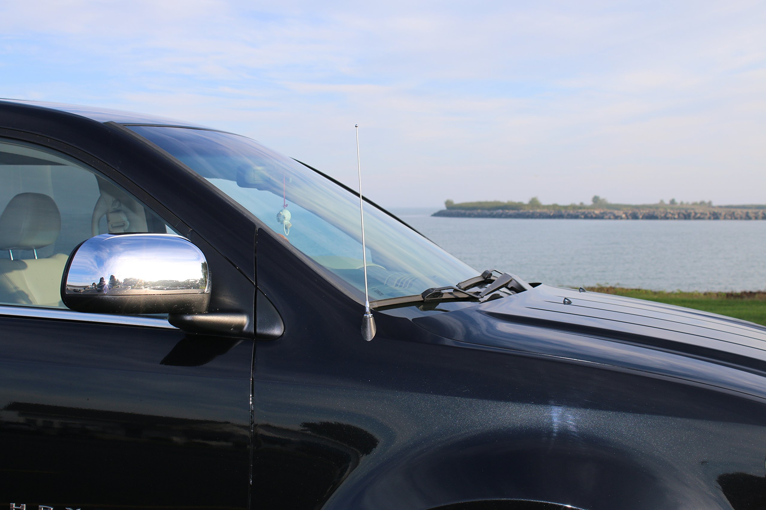 15 Inch Stainless Steel Antenna for Ford F-150 (1975-2025) - Durable Spring Steel Design - Perfect for Off-Roading & Truck Accessories