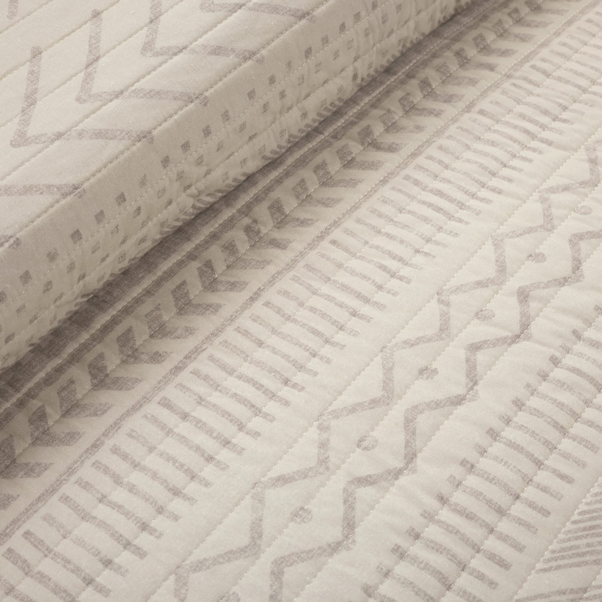 Lush Hygge Geo Quilt Set King Wheat - Cozy Bedroom Decor