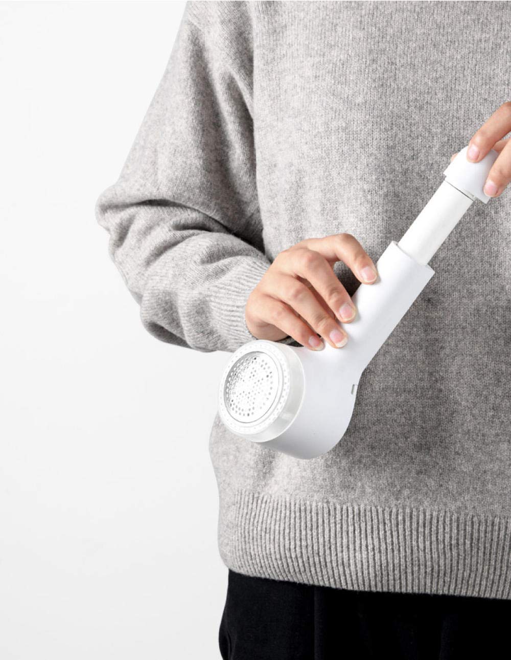 Rechargeable Fabric Shaver & Lint Remover for Clothes, Sweaters, Wool - White with 3 Replacement Blades | Portable Pilling Trimmer for Home & Travel Use