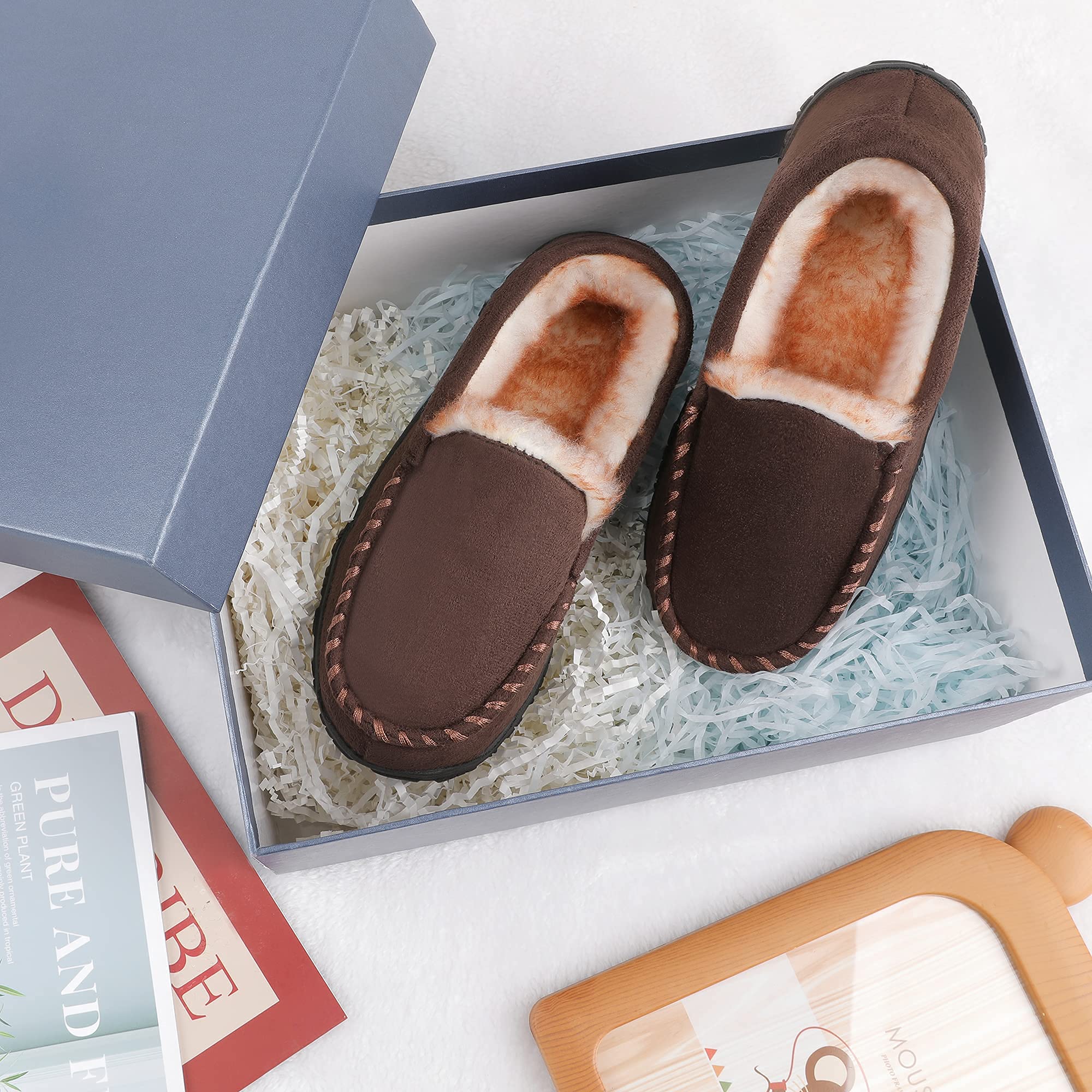 **Boys & Girls Memory Foam Moccasin Slippers - Non-Slip Indoor/Outdoor House Shoes for Kids - Perfect for Home, School & Playtime**