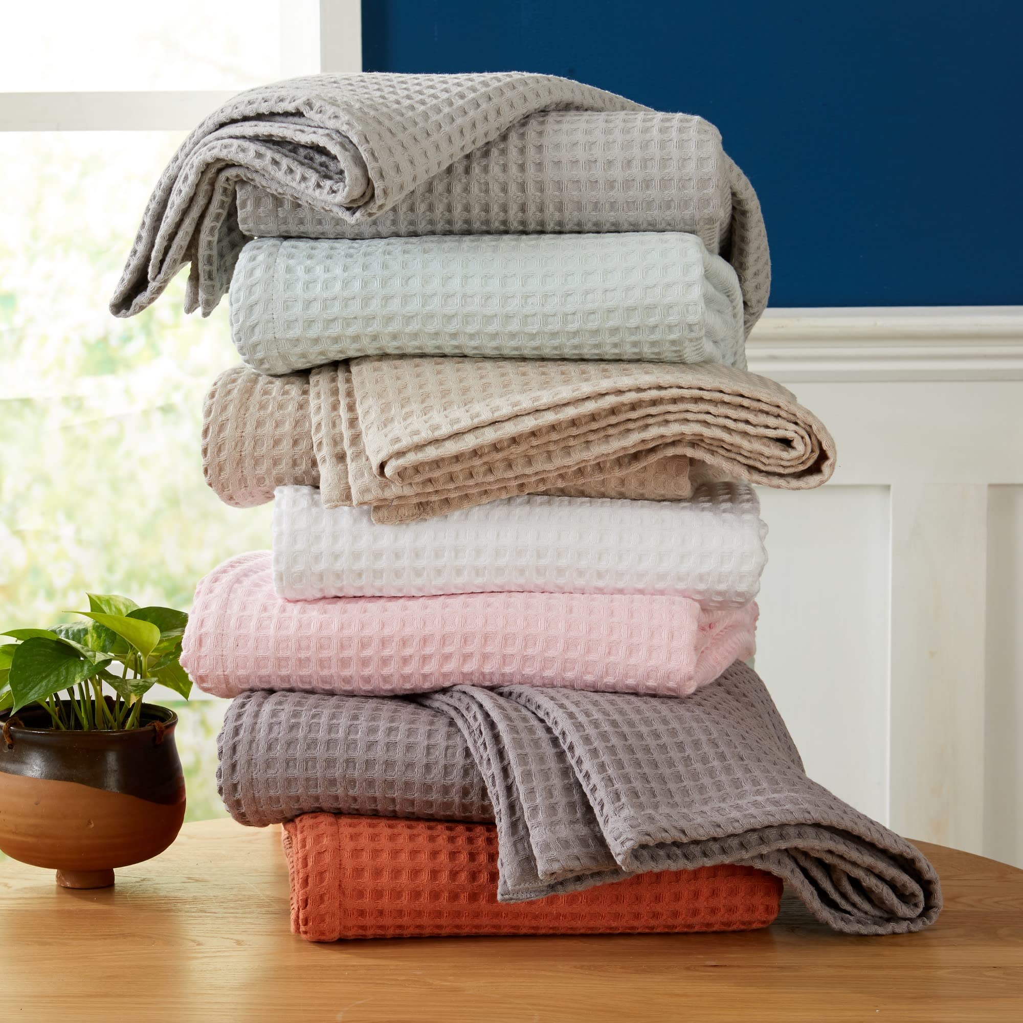100% Cotton Waffle Weave Blanket - Ultra Soft & Breathable All Season Bedding | King Size Lightweight Throw for Bed, Sofa & Travel | Brielle Collection in Icy Blue | Perfect for Cozy Nights, Guest Rooms & Layering