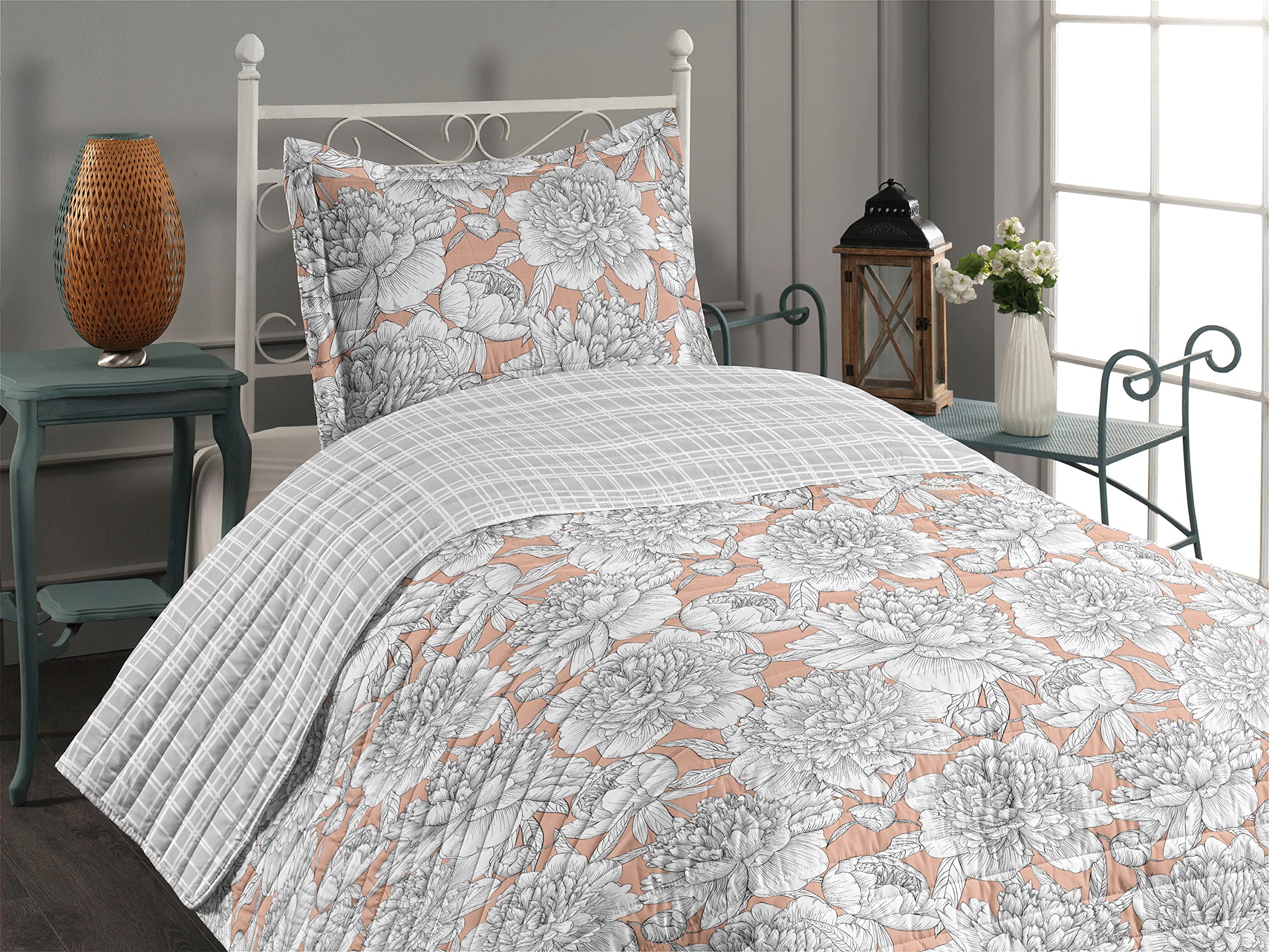Ambesonne Floral Reversible Bedspread Set - Hand Drawn Rose, Chamomile & Peonies Design - Microfiber Twin Size Bedding with Pillow Shams - Pale Peach - Perfect for Spring Bedroom Decor & Boho Home Styling
