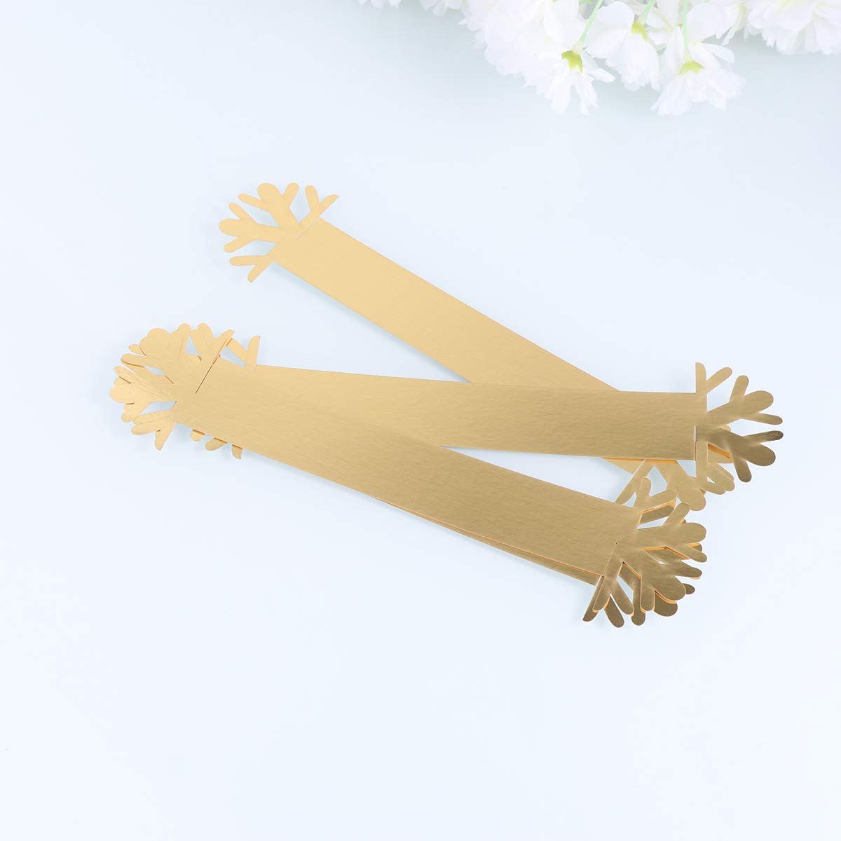 ABOOFAN 25pcs Christmas Napkin Rings Set - Elegant Floral Napkin Holders for Holiday Dinner Parties, Banquets, and Wedding Decorations - Round Napkin Buckles for Xmas Table Setting & Home Decor