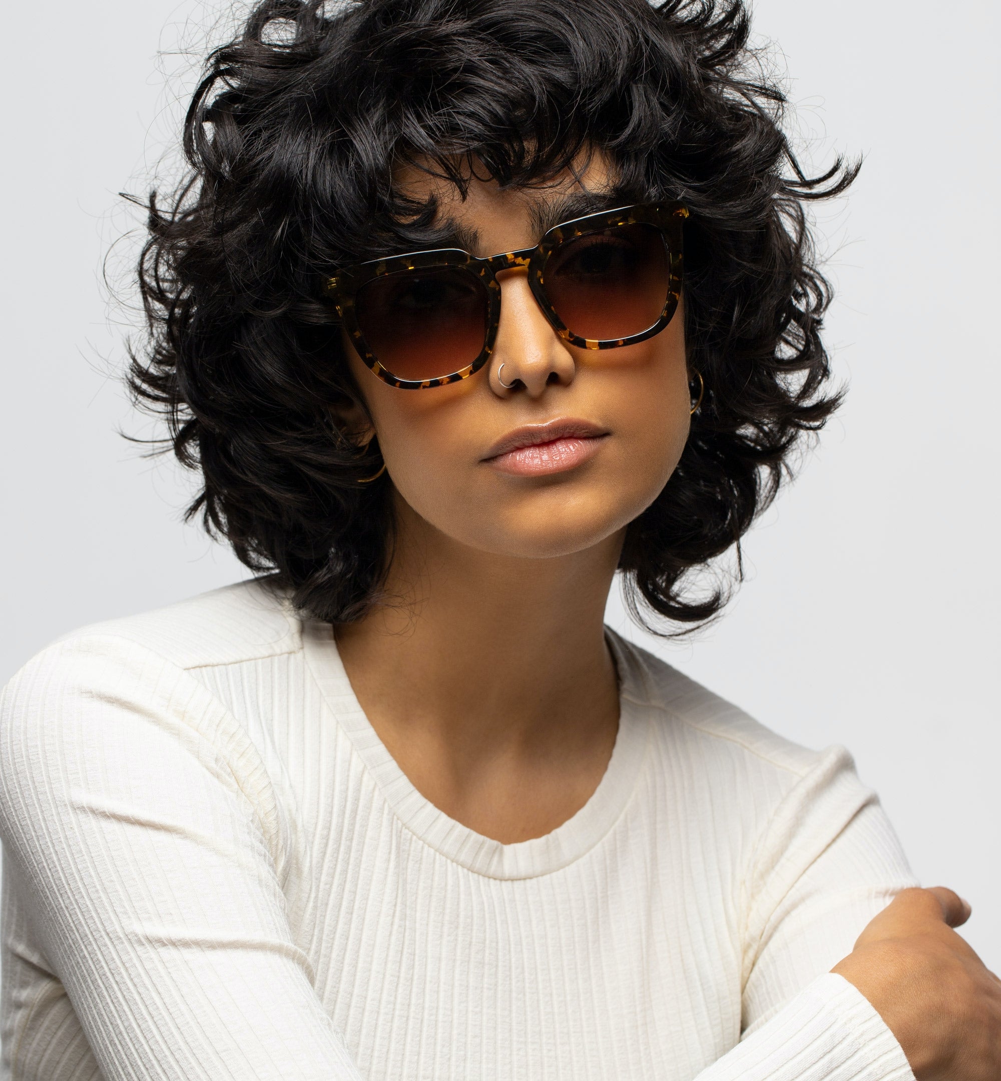 Hollywood Style Sunglasses for Women & Men - Trendy UV Protection Shades for Outdoor, Beach, and Driving