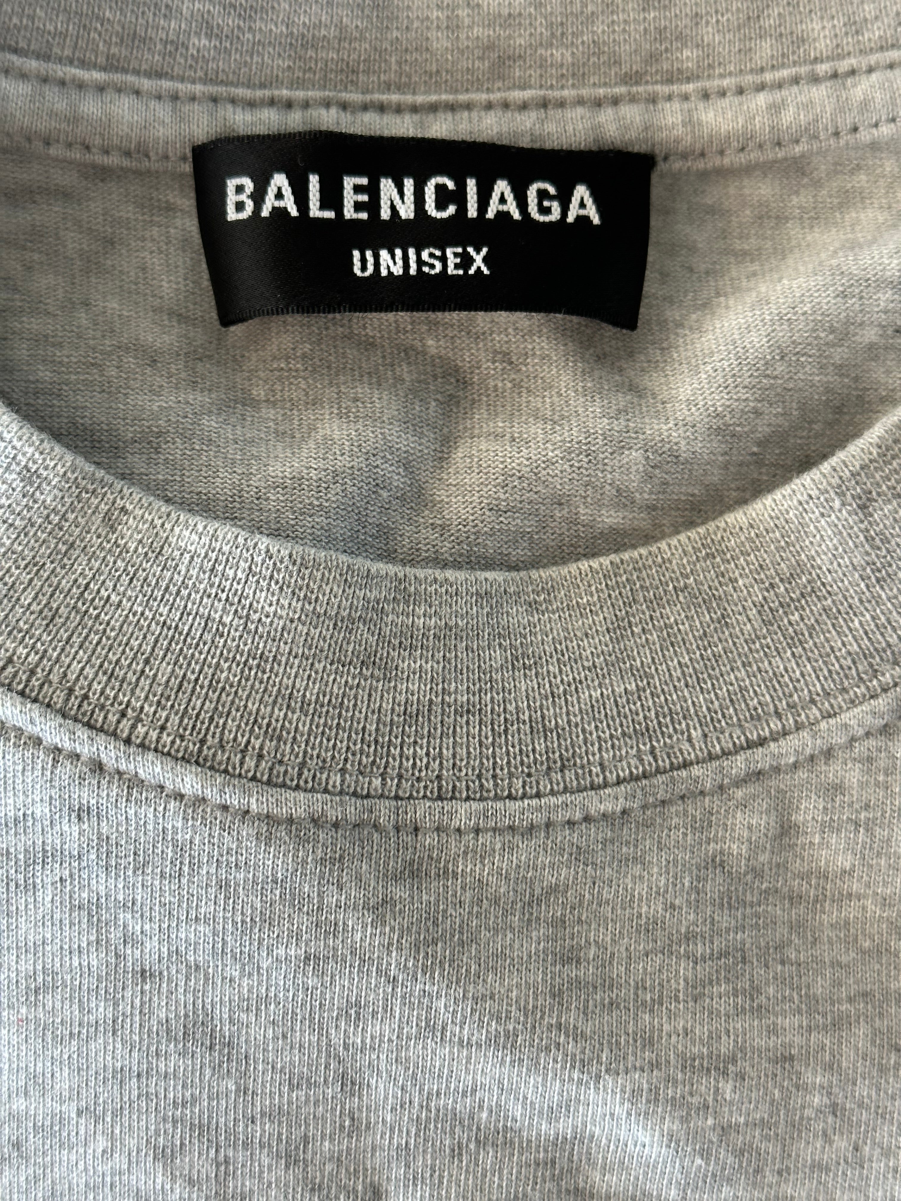Balenciaga Grey & White London Logo T-Shirt for Men - Stylish Cotton Streetwear Tee for Casual Outfits & Urban Fashion