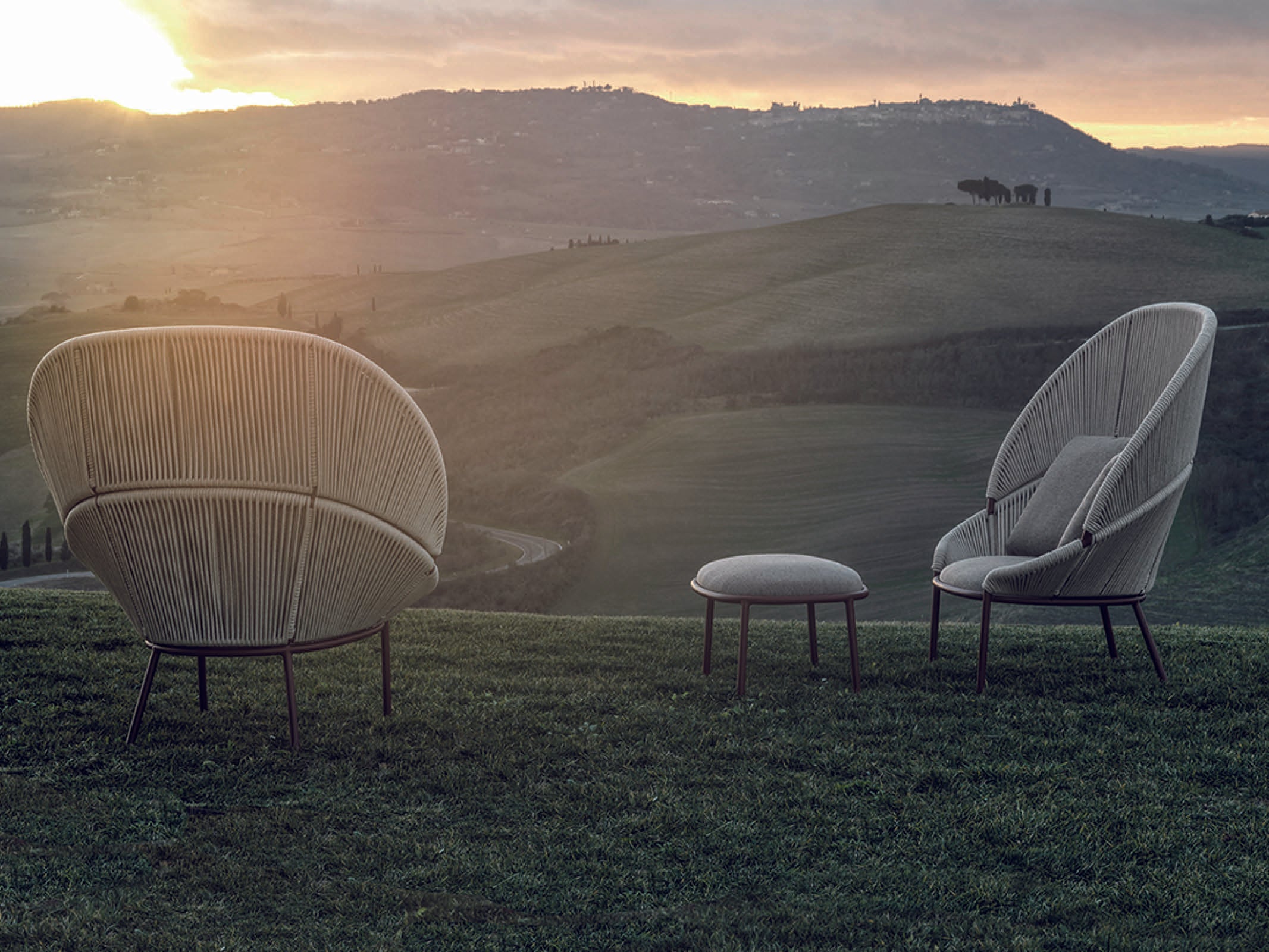 Petalo Chair - Modern Ergonomic Home & Office Seating for Comfort & Style | Perfect for Living Rooms, Workspaces & Lounges