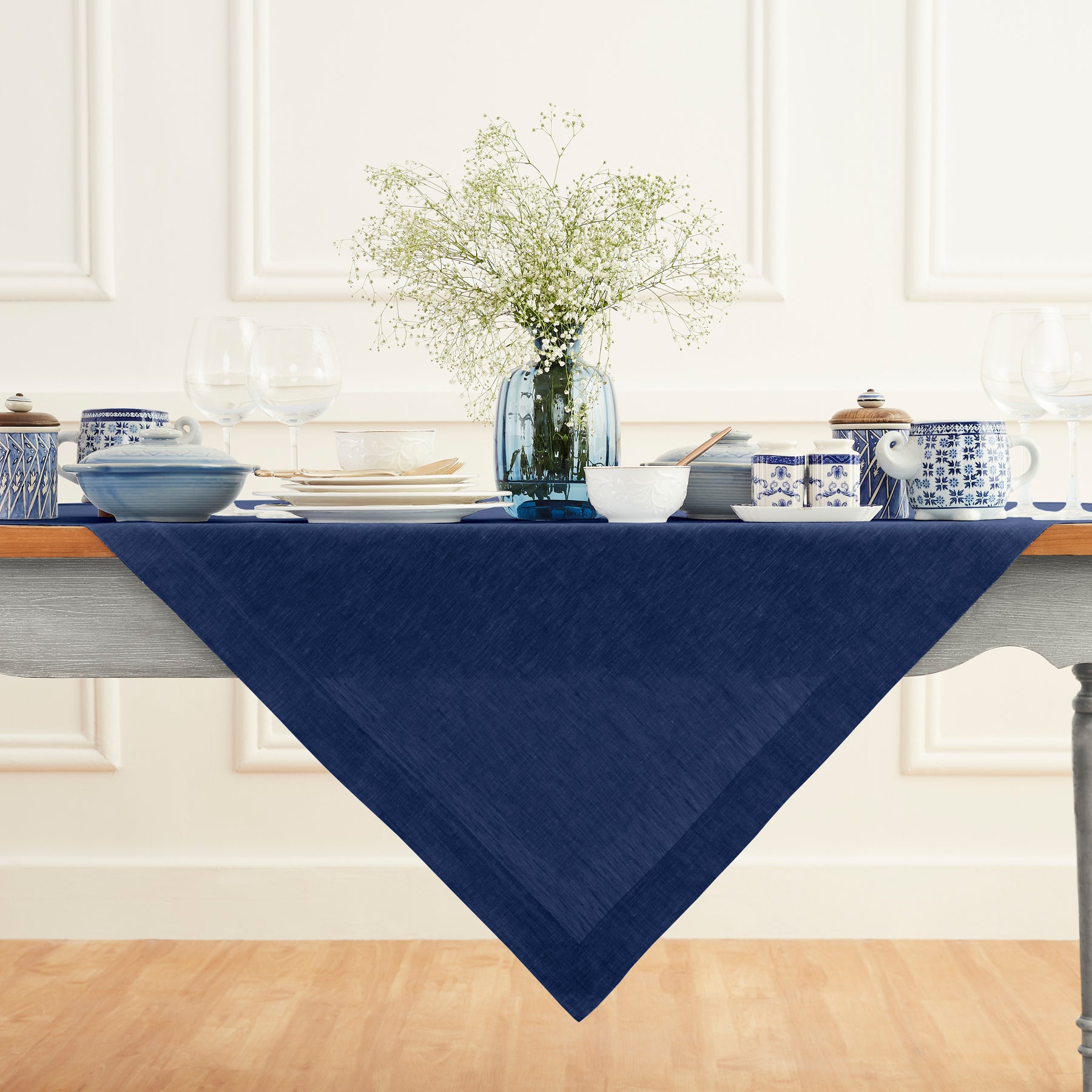 Athena Decorative Table Throw - Soft & Stylish Table Cover for Dining, Living Room, and Outdoor Use - Perfect for Parties, Weddings, and Home Decor