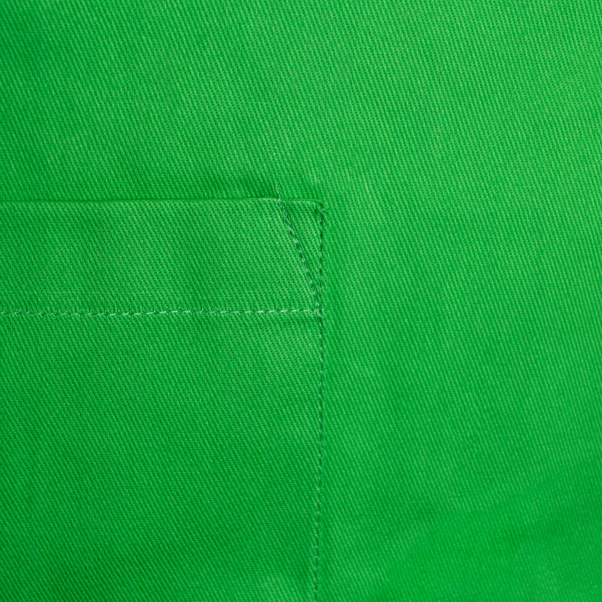 DII Everyday Basic Kitchen Collection - Chef Apron in Neon Green | Premium Cooking Apron for Chefs, Bakers & Home Cooks | Perfect for Cooking, Baking, Grilling & Kitchen Work