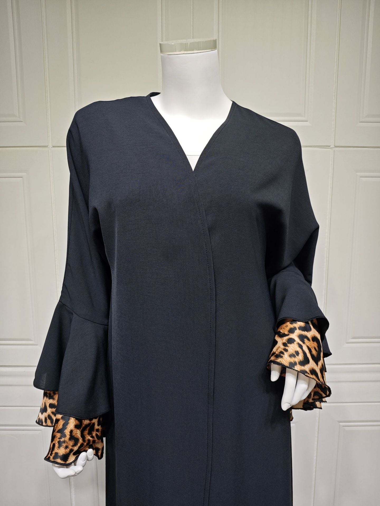 Trendy Wide Sleeve Open Abaya Dress for Women - Elegant Muslim Prayer Dress for Mosque & Special Occasions