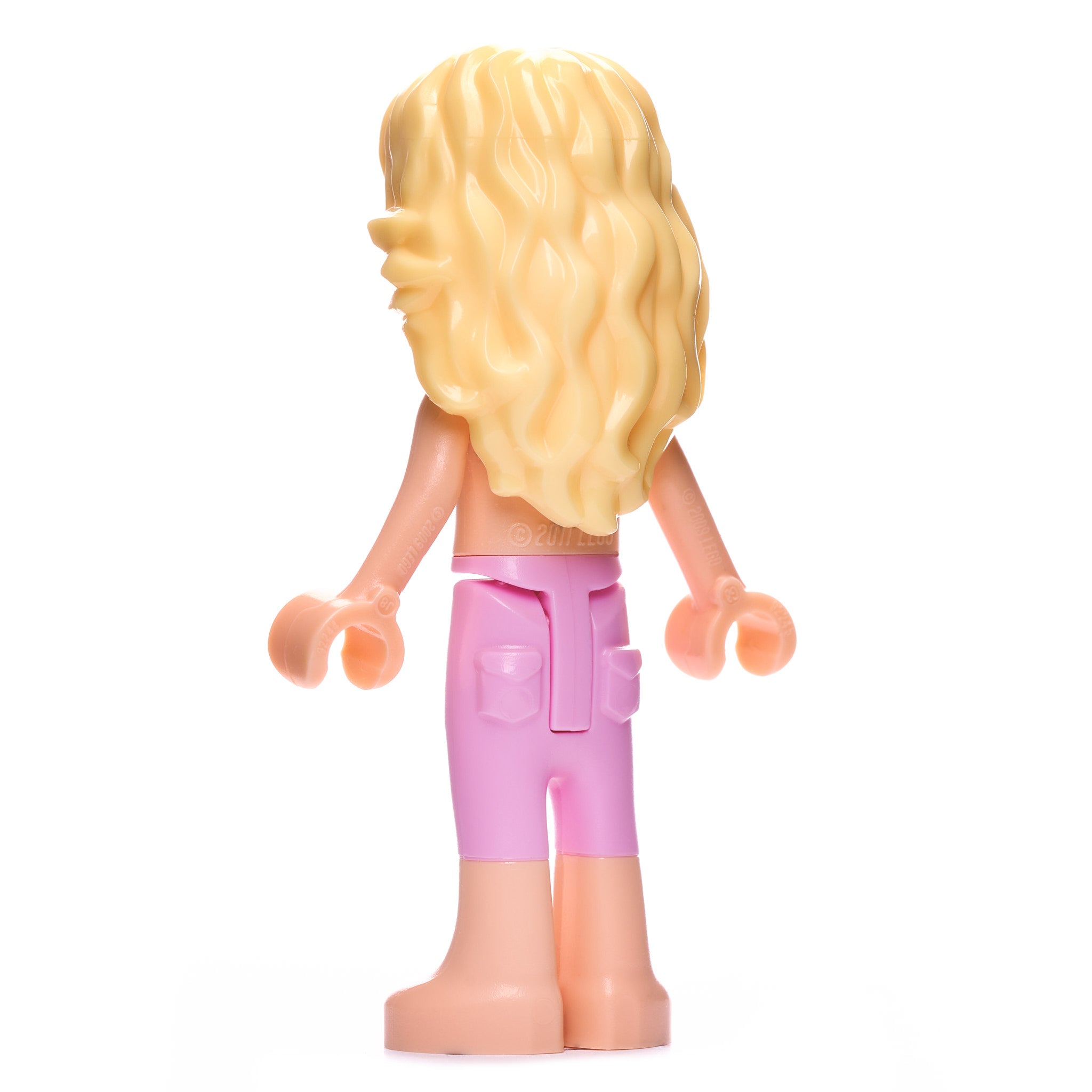 Barbie Fashion Doll with 2 Outfits & Accessories - Perfect for Kids' Birthday Gifts & Pretend Play | Collectible Toy for Girls Ages 3+