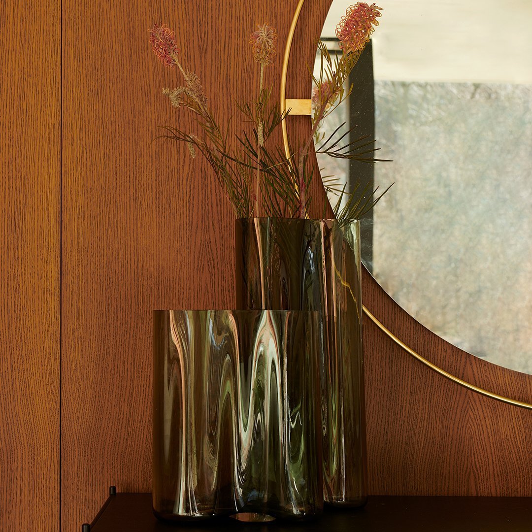 Gabriel Tan AER Vase - Modern Minimalist Ceramic Vase for Home Decor, Office & Wedding Centerpiece - Perfect for Flowers, Plants & Interior Design