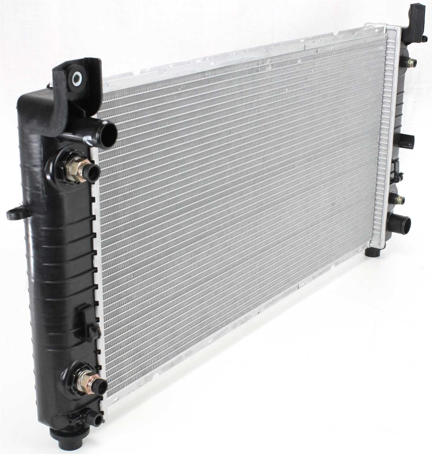 Go-Parts Aluminum Core Radiator for 1999-2006 Chevy Silverado 1500/2500/3500 - 6.0L V8 Engine Replacement - 1-Row Core with Oil Cooler - Fits 2000-2007 Classic Models - Heavy Duty Cooling for Towing & Off-Road Use