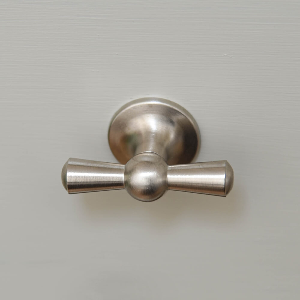 Satin Nickel Crossed Cabinet Knob - Elegant Hardware Pull for Kitchen & Bathroom Cabinets - Perfect for Modern Home Decor & Furniture Upgrade