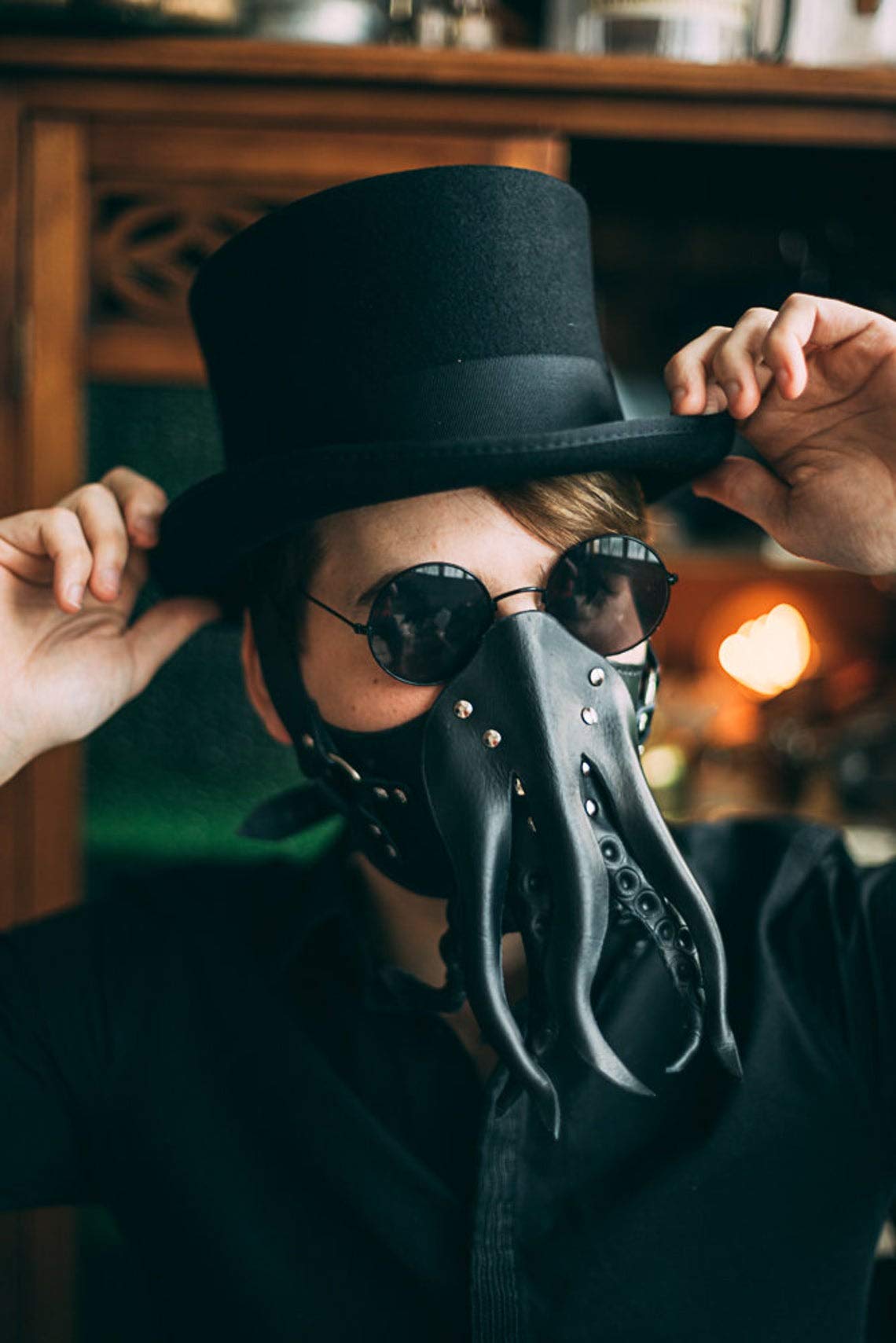 Steampunk Leather Mask - Cthulhu Octopus Design for Cosplay & Halloween Costume - Perfect for LARP, Gothic Fashion, and Horror Conventions
