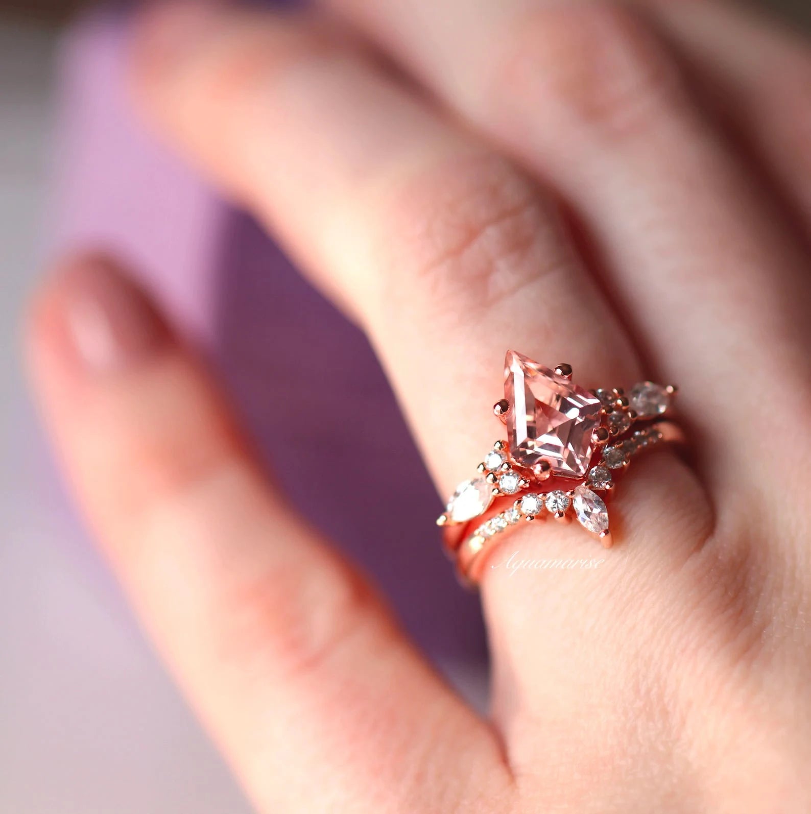 Skye Kite™ Morganite Couples Ring - 14K Rose Gold Wedding Band for Women & Men, Romantic Anniversary Gift for Couples, Perfect for Engagement, Valentine's Day & Special Occasions