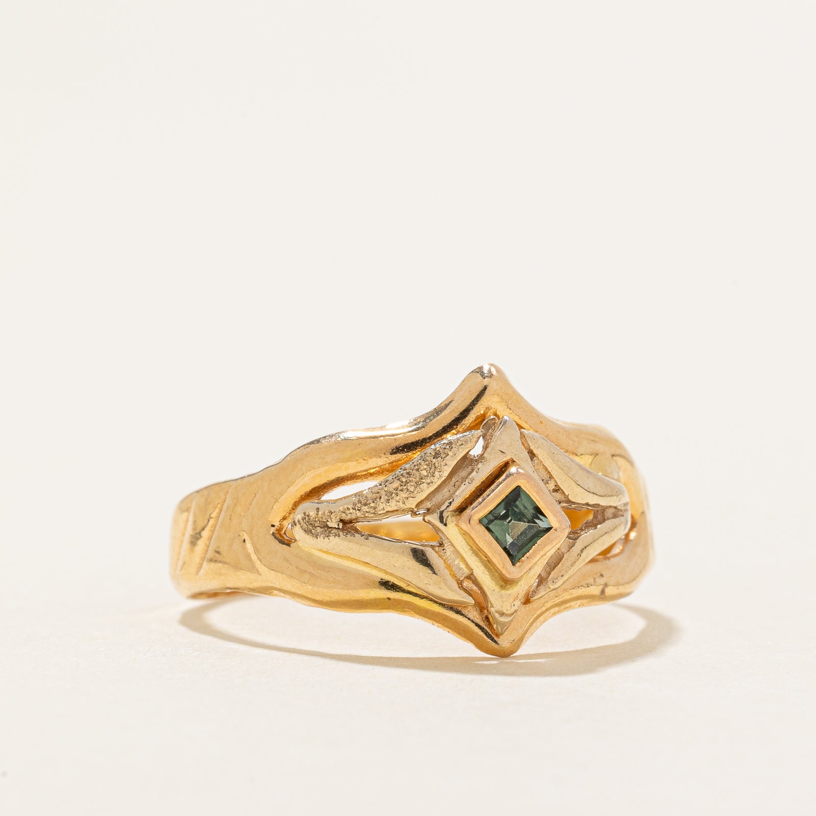 0.08ct Synthetic Spinel Abstract Ring - Size 8 | Elegant Statement Jewelry for Women, Perfect for Parties, Weddings & Special Occasions