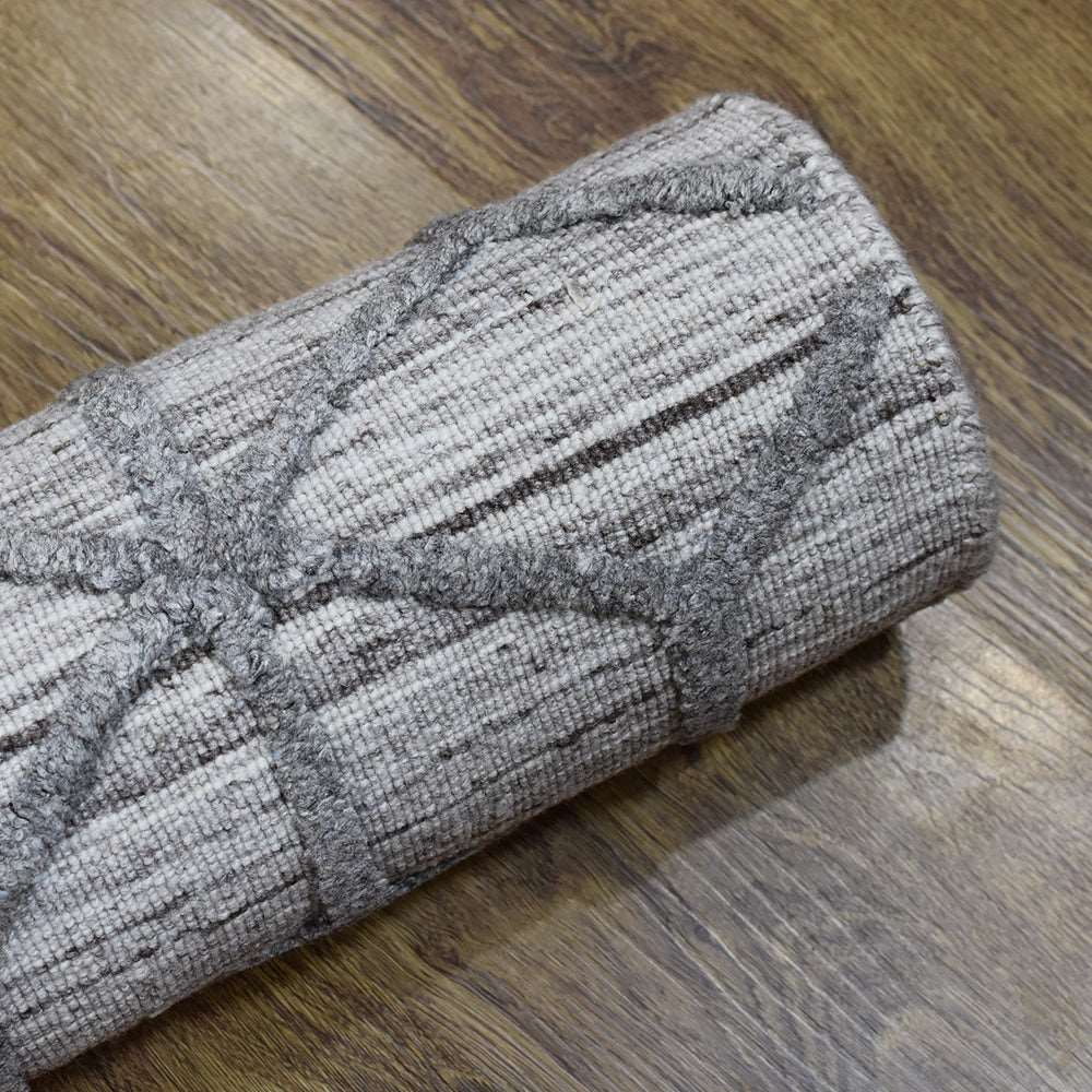 Hand Woven Arrowhead Design Area Rug - Boho Chic Home Decor for Living Room, Bedroom & Office