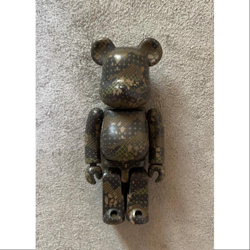 Bearbrick Series 15 Super Secret Swagger 100% Collectible Figure - Limited Edition Art Toy for Display, Gift & Anime Fans Collection (Perfect for Home Decor, Office Display & Pop Culture Enthusiasts)