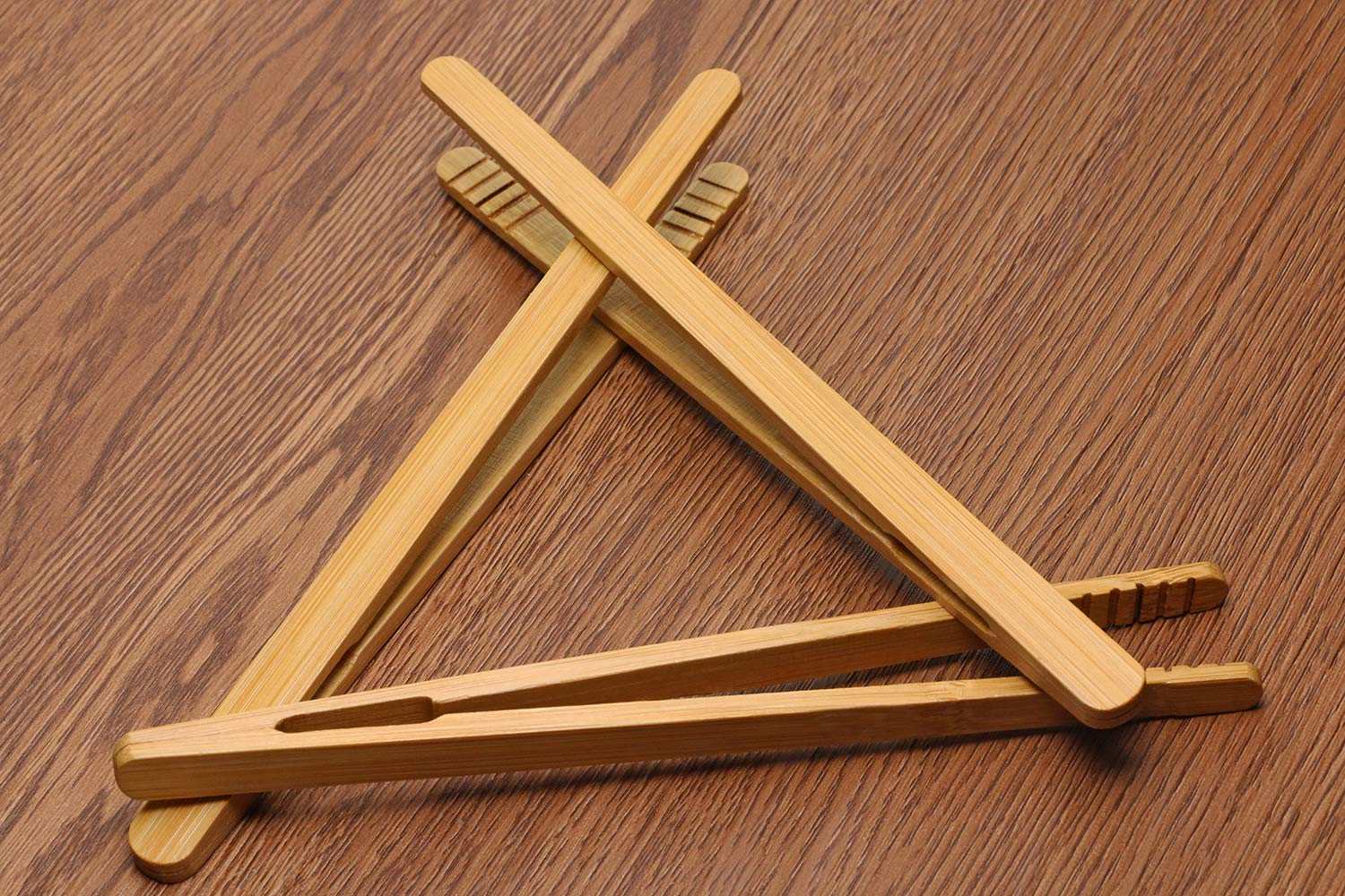 Shapenty 7-Inch Mini Bamboo Kitchen Tongs - Perfect for Toasting Bread, Serving Appetizers, Pickles, Olives, Fruit Salad, Bacon, Meat & Cheese Cubes - Ideal for Tea Parties, Christmas, Weddings & Snack Time (Set of 4)