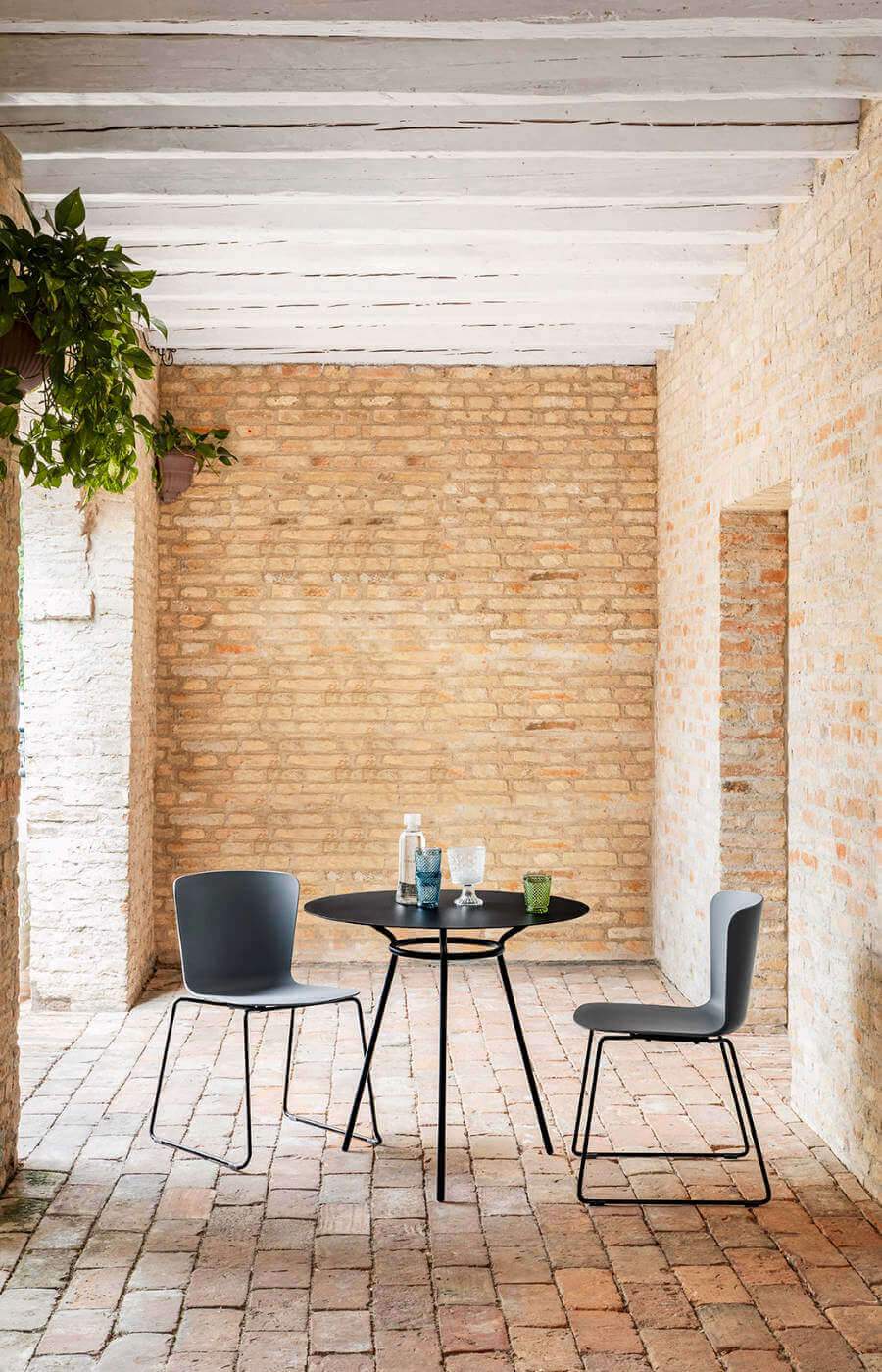 Midj Calla S M_T PP Chair - Modern Plastic Stackable Chair for Home, Office, or Outdoor Use - Perfect for Dining, Conference, and Patio Settings