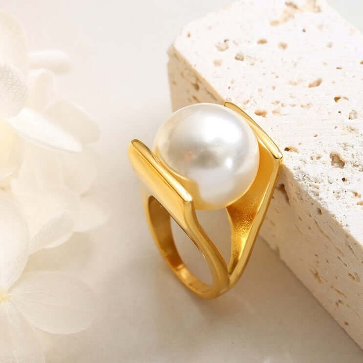 18K Gold Y-Shaped Pearl Cocktail Ring - Elegant Statement Jewelry for Women | Perfect for Parties, Weddings & Special Occasions