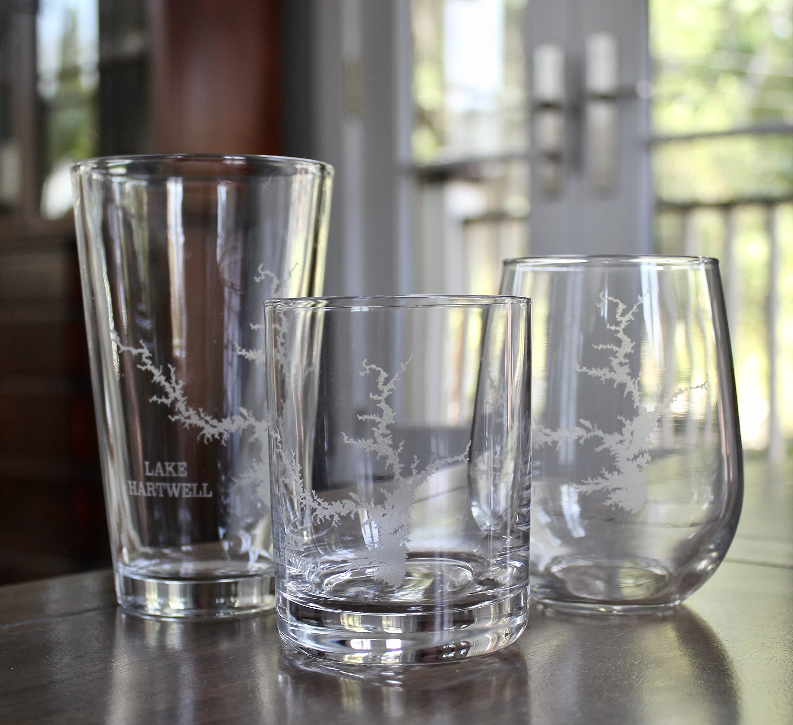 Personalized Lake Hartwell Engraved Pint Beer Glasses Set of 2 - 16oz Custom Barware for Men, Gifts for Beer Lovers, Perfect for Parties, Camping & Home Bars