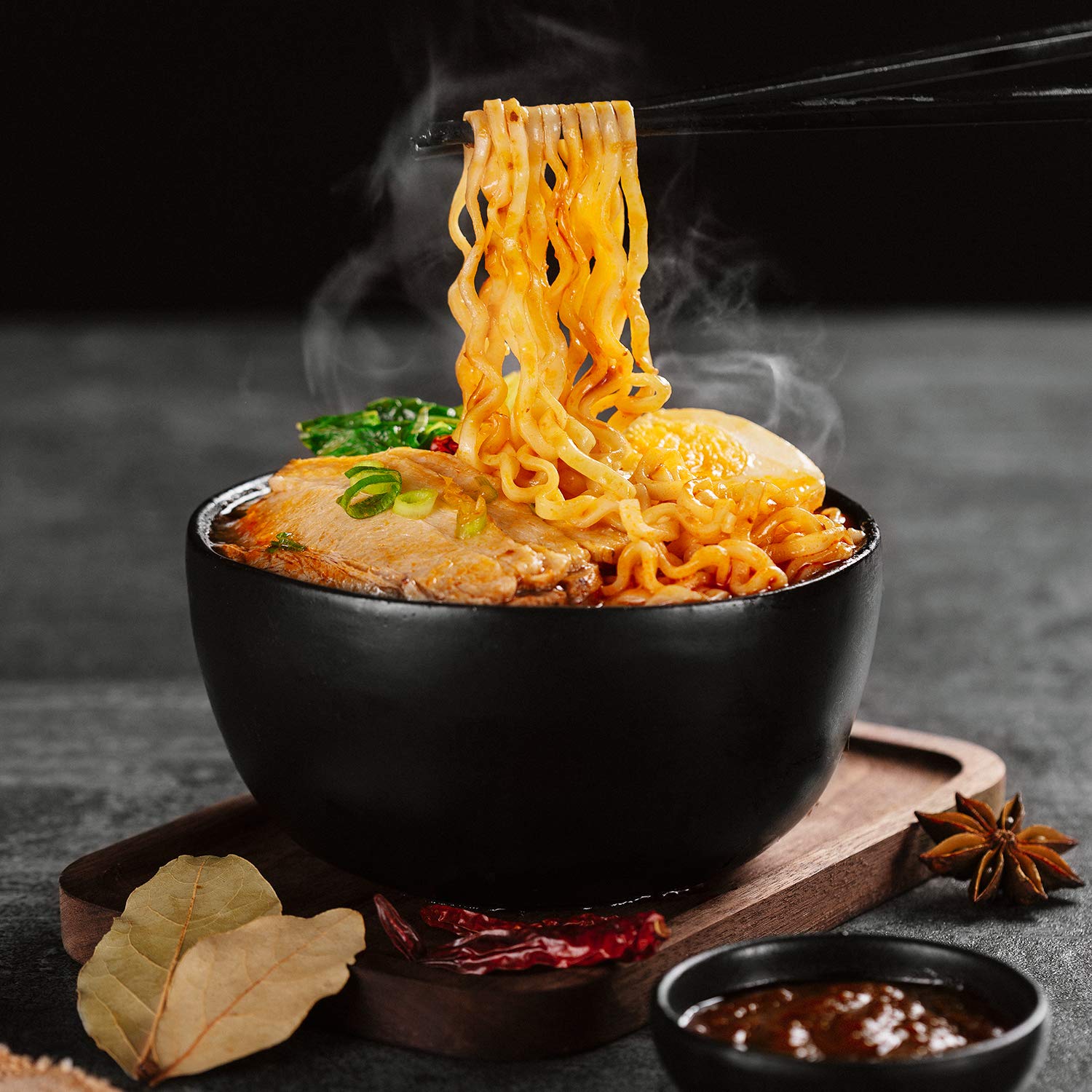 BOILING POINT Wok Noodle Bundle - Original & Spinach Flavored Asian Ramen (10 Pack) | Healthy Non-Fried Instant Noodles, No Preservatives | Perfect for Quick Stir Fry Meals, Office Lunches & Late Night Snacks