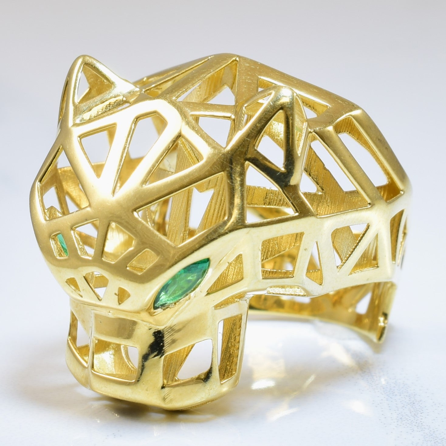 Emerald Panther Ring - 0.14 Carat Total Weight (CTW) - Size 6 - Elegant Jewelry for Women, Perfect for Weddings, Anniversaries & Special Occasions