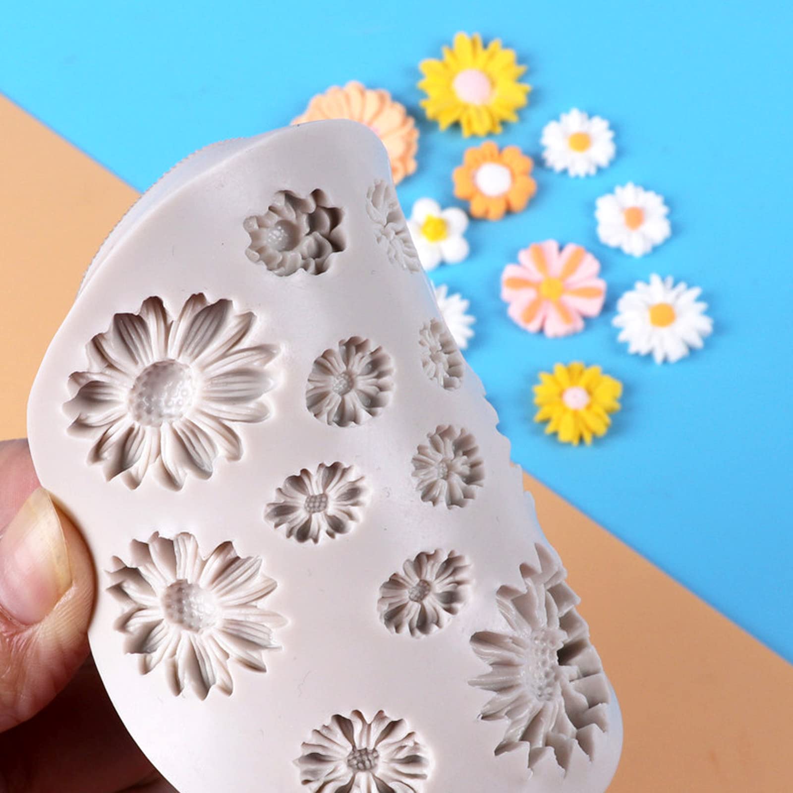 1PCS Daisy Silicone Mold for Polymer Clay - Mini Flower Clay Molds for DIY Jewelry Making, Earrings & Craft Decorations - Perfect for Handmade Resin Art, Polymer Clay Creations & Home Decor Projects