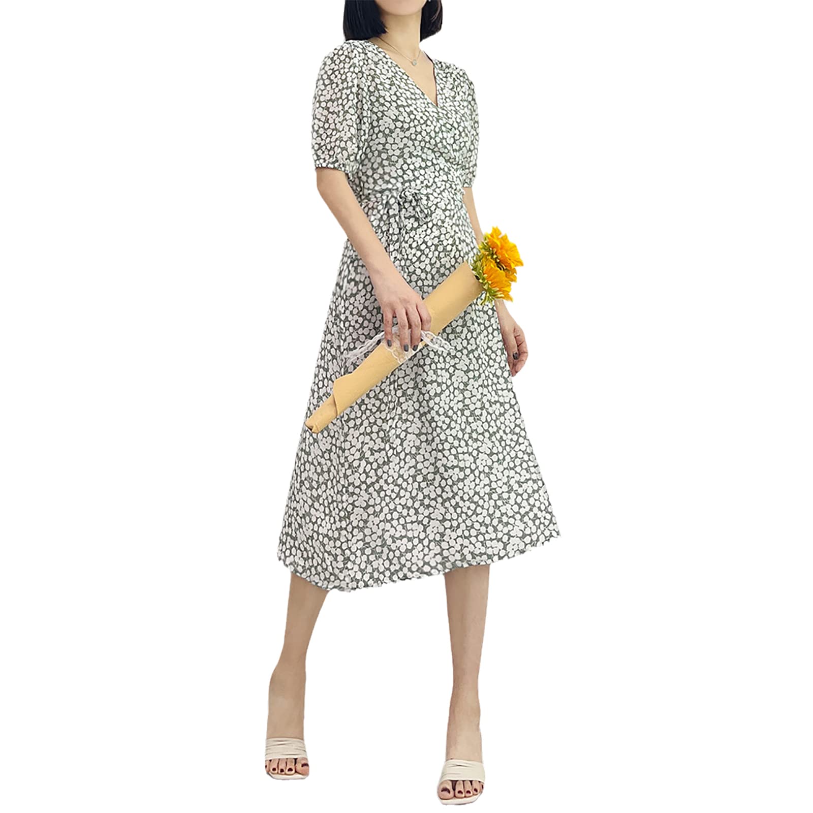 Elegant Vintage Floral Bohemian Summer Beach Swing Dress - Knee Length V-Neck Sundress for Women | Perfect for Beach Parties, Vacations & Casual Outings
