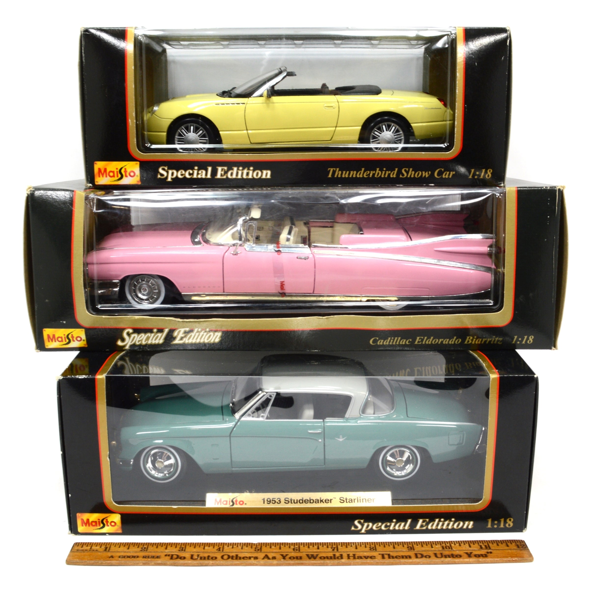 3-Pack Maisto 1:18 Scale Diecast Model Cars - Pink Cadillac, Studebaker & Thunderbird - Collectible Display Models for Car Enthusiasts & Home Decor