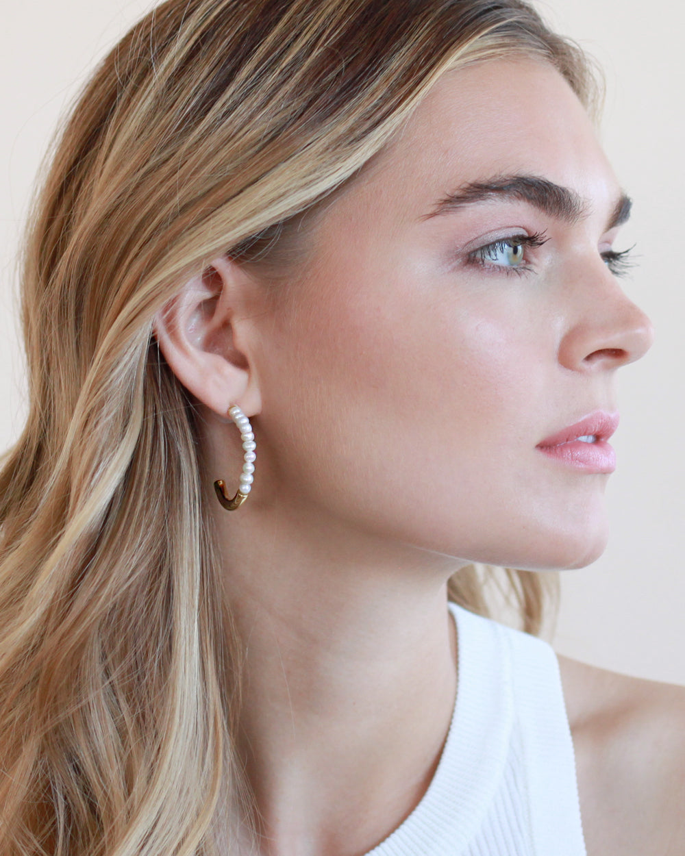Faye Pearl Hoop Earrings for Women - 14K Gold Plated Dainty Circle Earrings with Freshwater Pearls - Perfect for Wedding, Party & Everyday Wear