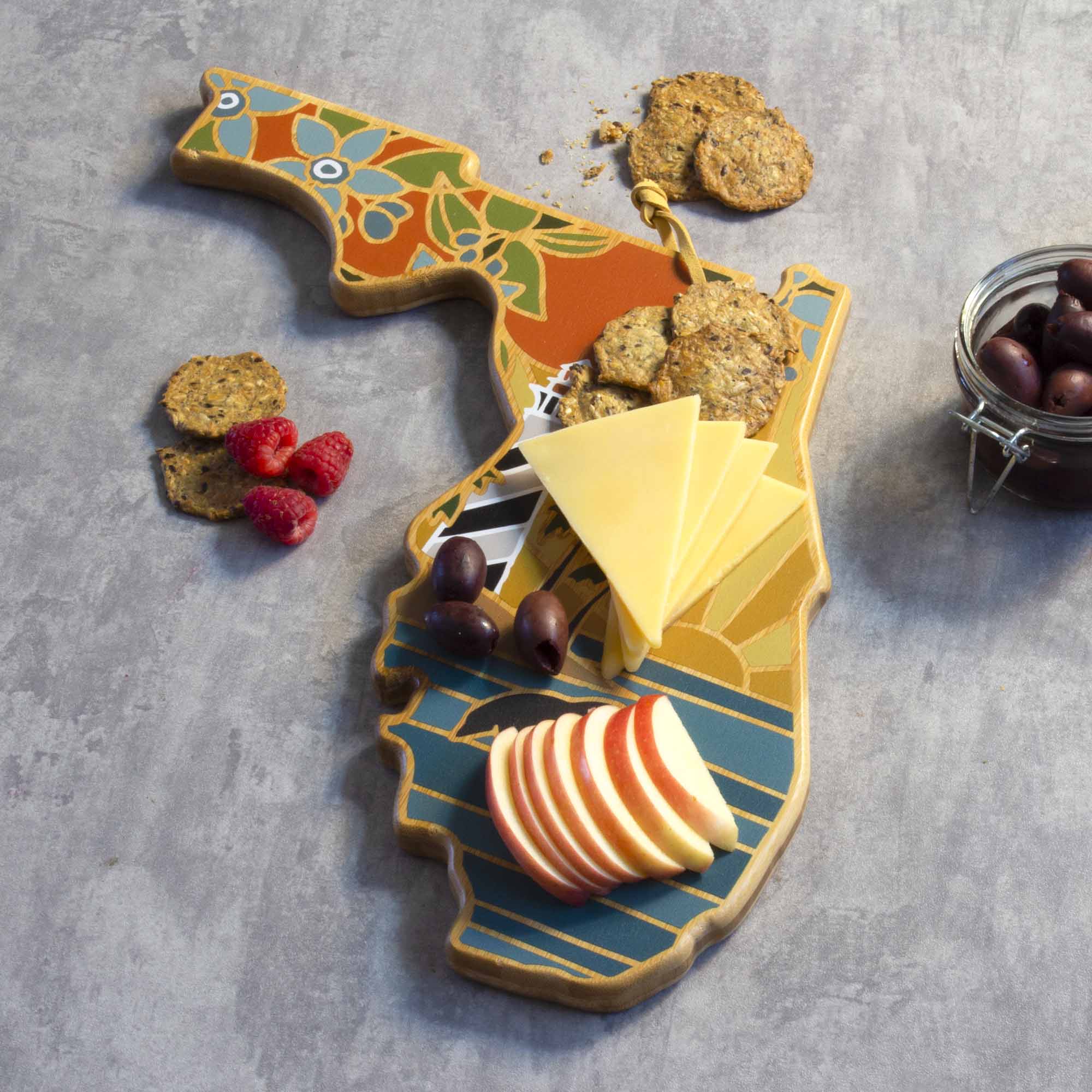 Handcrafted Florida Themed Cutting Board with Summer Stokes Artwork - Durable Wooden Chopping Board for Kitchen, Perfect for Cutting Fruits, Vegetables & Serving Charcuterie