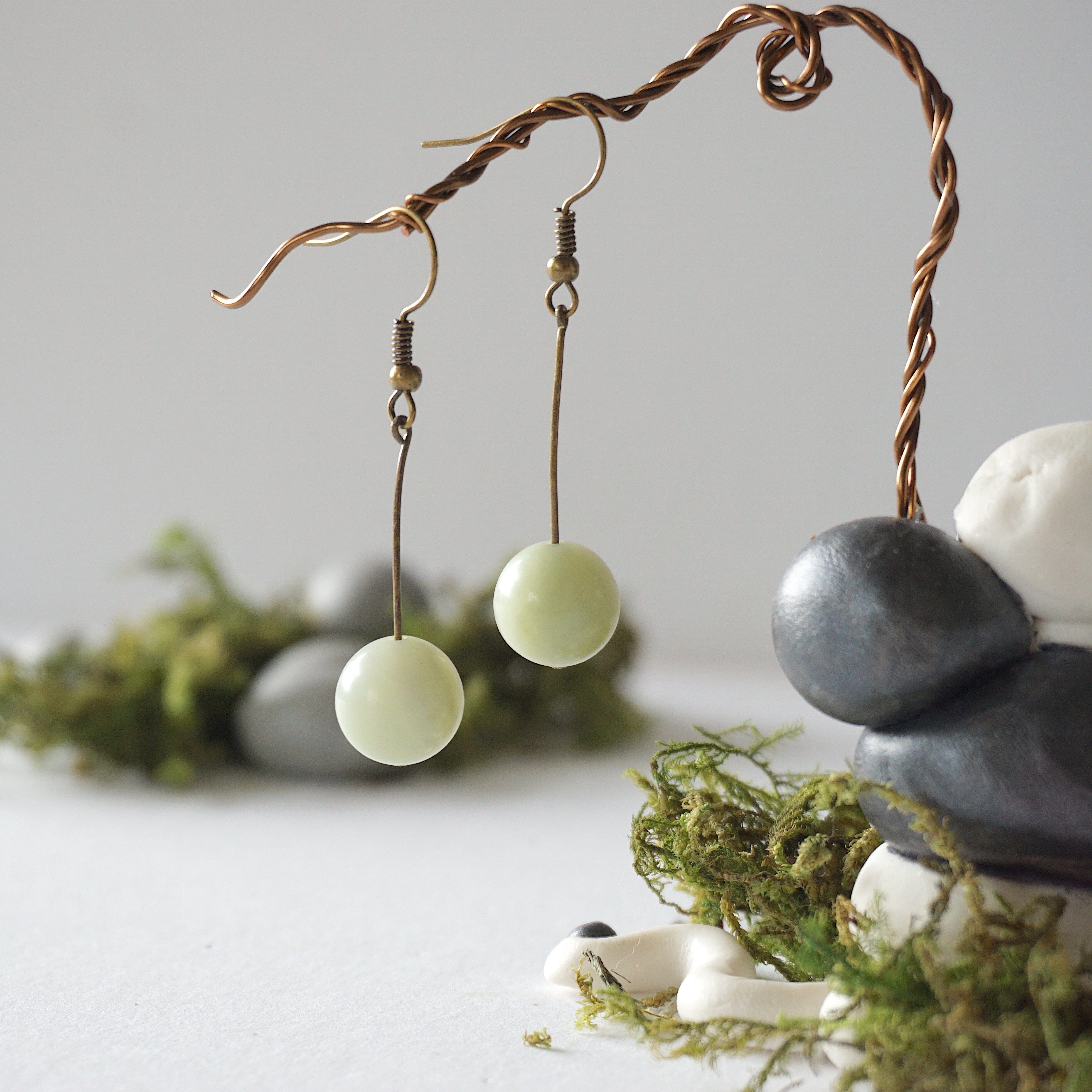 Exquisite Jade Bead Drop Earrings in Antique Bronze - Elegant Dangle Jewelry for Women, Perfect for Weddings, Parties & Special Occasions