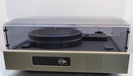 Kuzma Stabi M Turntable - High-End Vinyl Record Player for Audiophiles | Perfect for Home Audio Systems & Music Enthusiasts