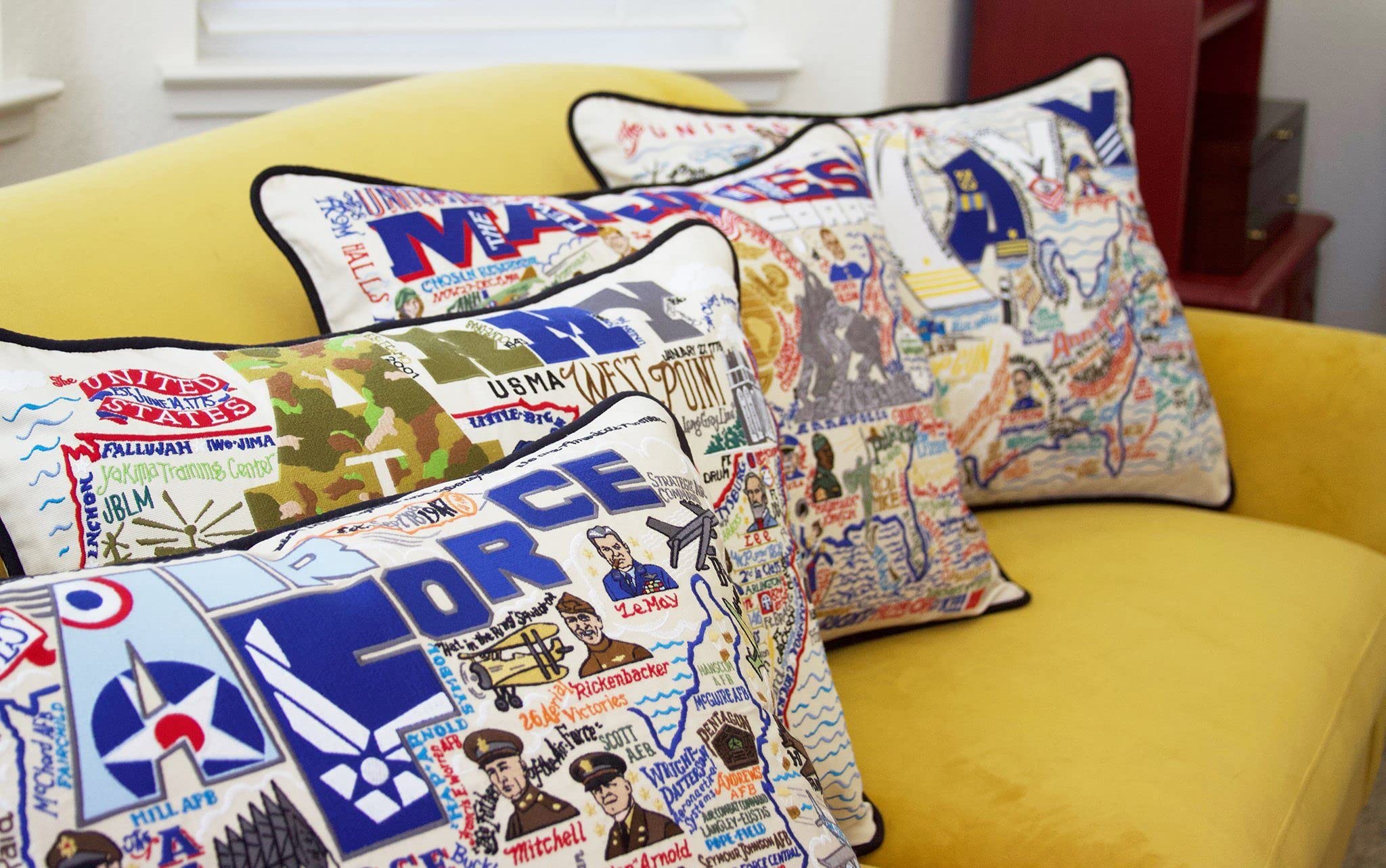 Catstudio Air Force Printed Decorative Throw Pillow - Military Inspired Home Decor for Sofa, Bed & Couch - Perfect for Living Room, Bedroom & Dorm