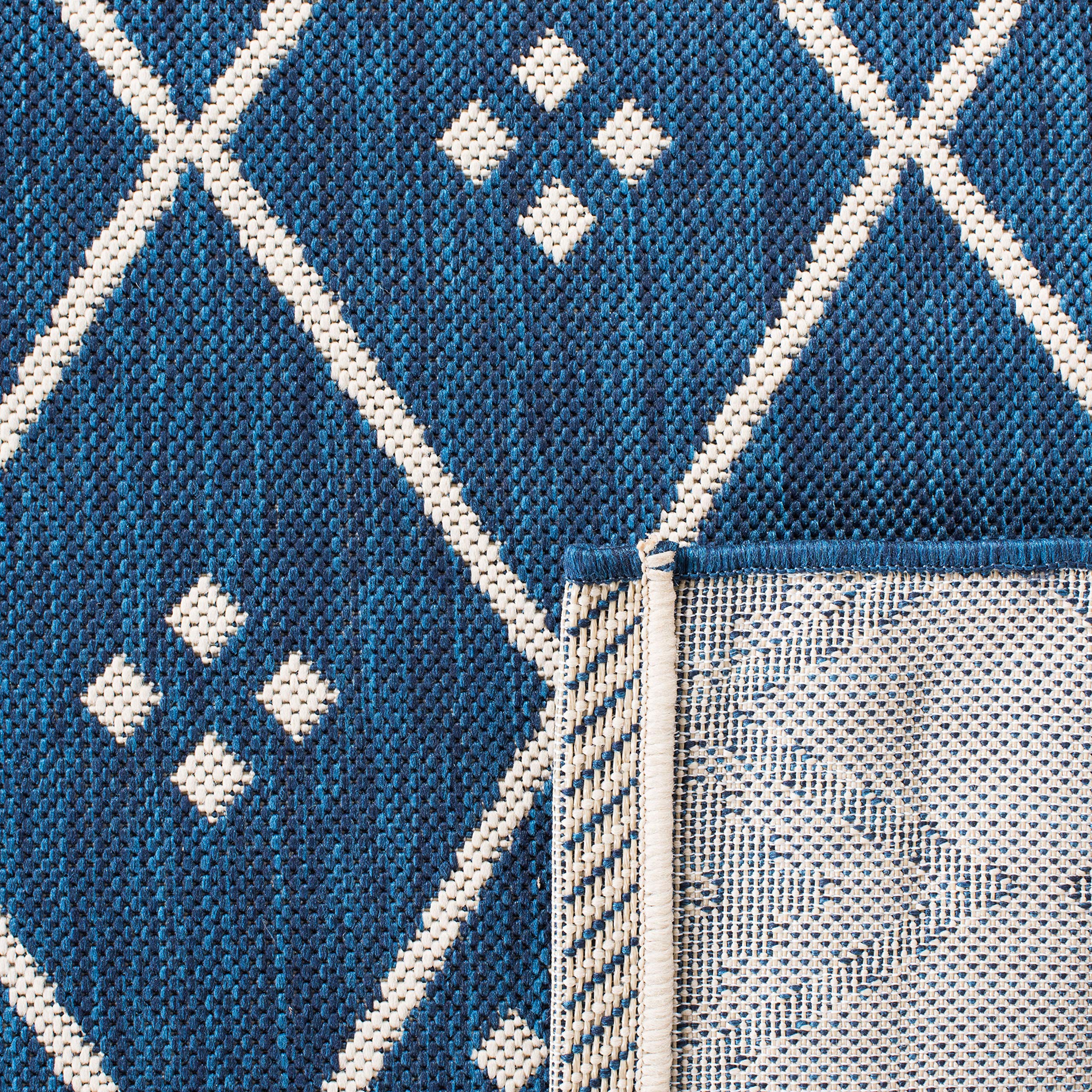 SAFAVIEH Courtyard Collection 4' x 5'7