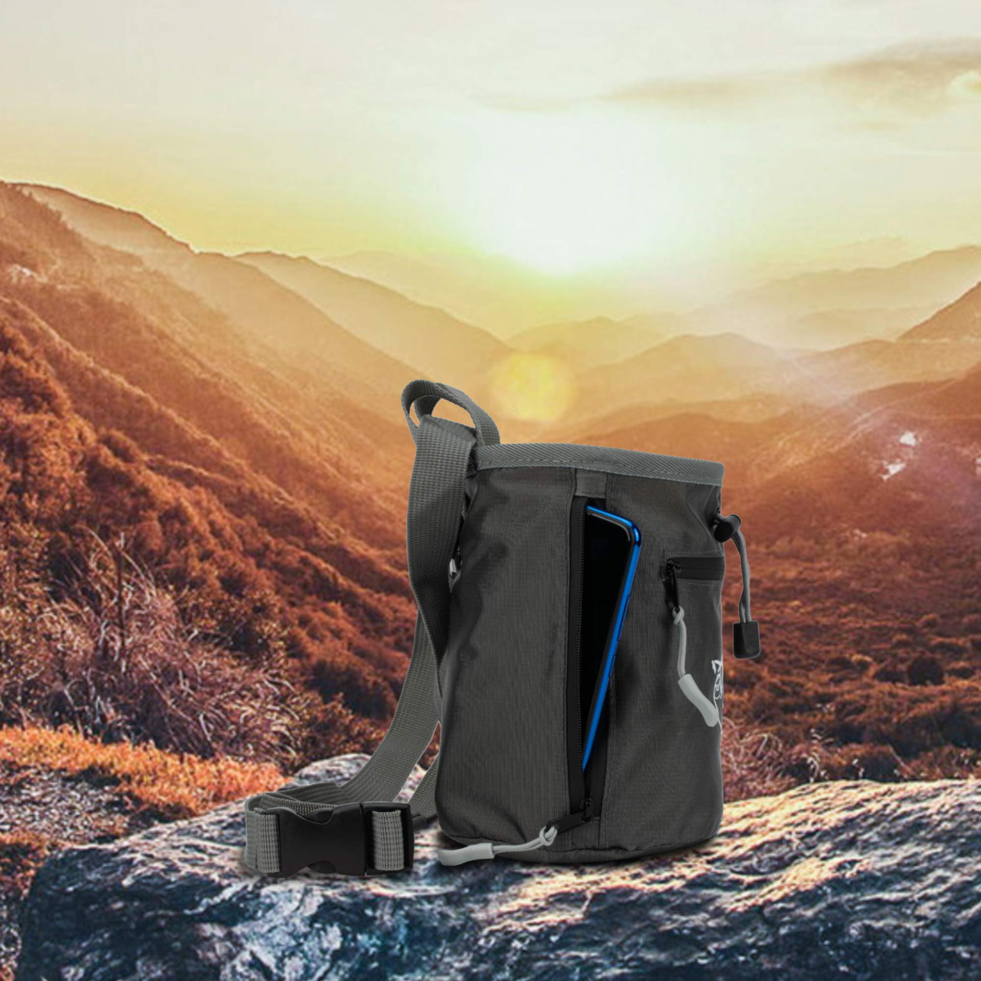 Premium Rock Climbing Chalk Bag with 2 Large Zipper Pockets - Ideal for Bouldering, Gym Weightlifting & Outdoor Climbing - Durable Chalk Holder for Sports Enthusiasts - Perfect Gift for Climbers and Fitness Lovers