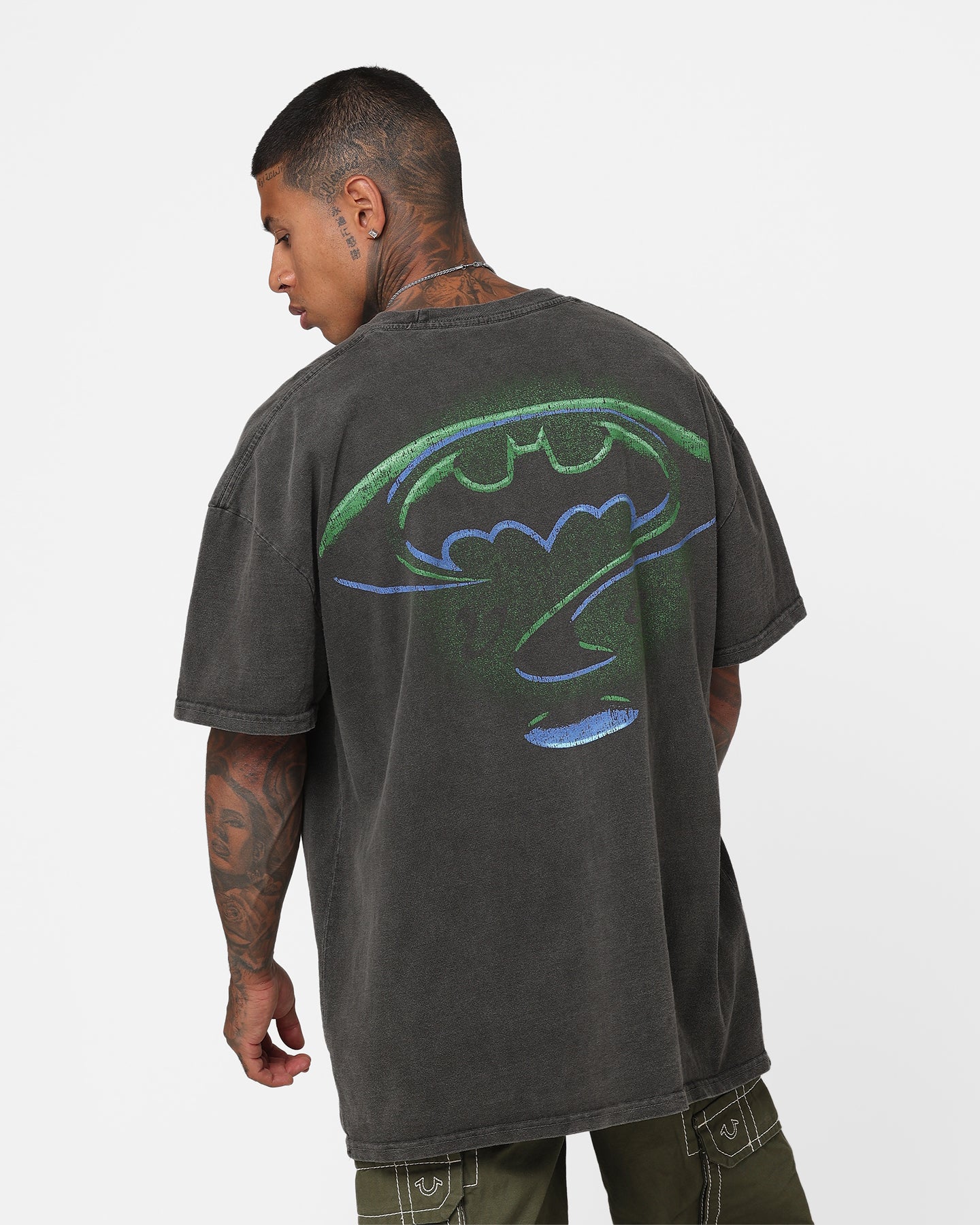 Vintage 1995 Batman Forever Heavyweight T-Shirt - DC Comics Graphic Tee - Black Wash Distressed Style - Perfect for Cosplay, Comic Con & Retro Fashion