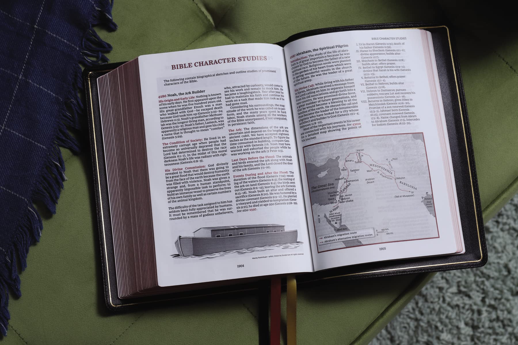 KJV Thompson Chain-Reference Bible - Premium Goatskin Leather, Black (Premier Collection) with Art Gilded Edges & Comfort Print - Perfect for Personal Study, Church Use & Gift Giving