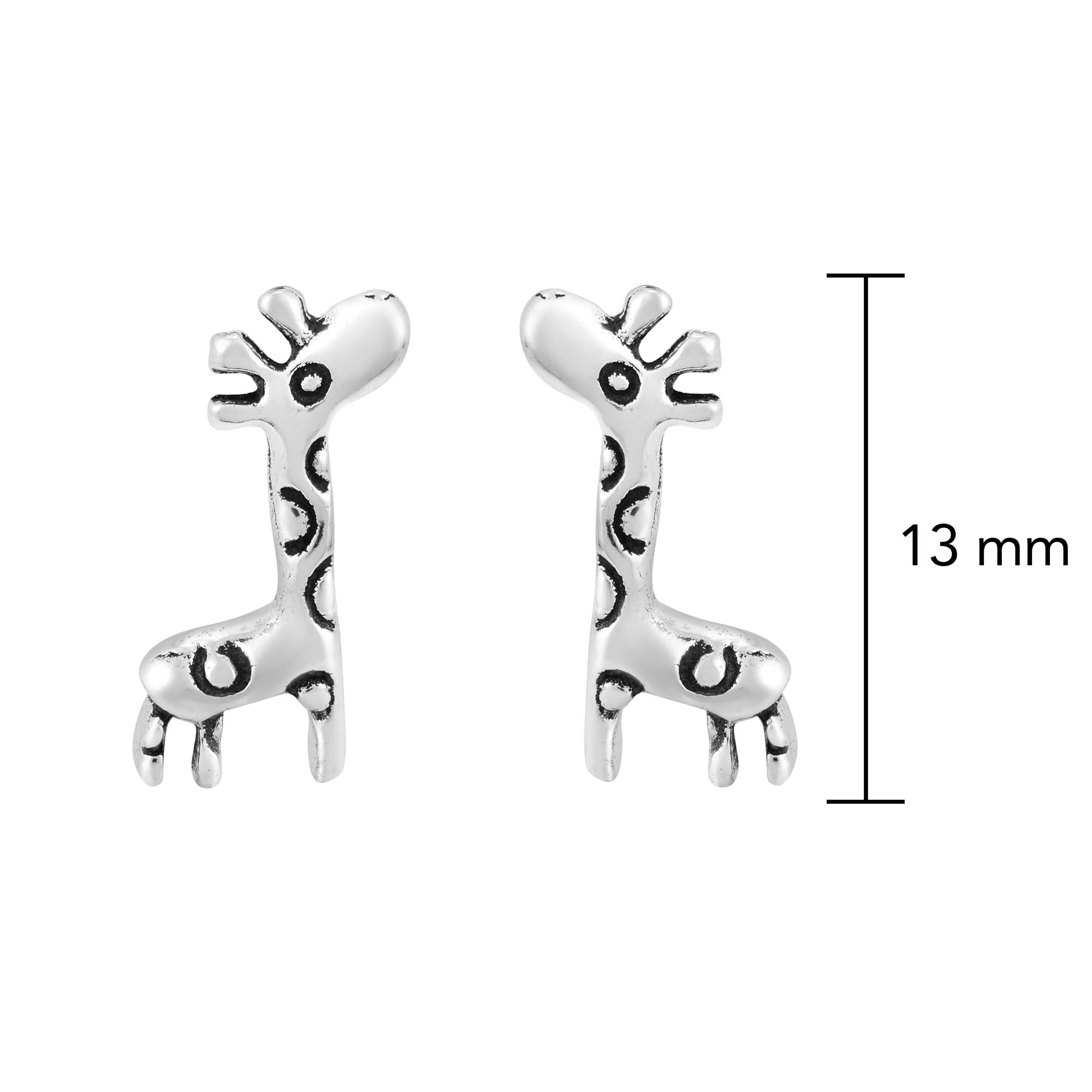 AeraVida .925 Sterling Silver Giraffe Stud Earrings for Women | Cute Animal Jewelry Gift | Perfect for Casual Wear, Office & Special Occasions