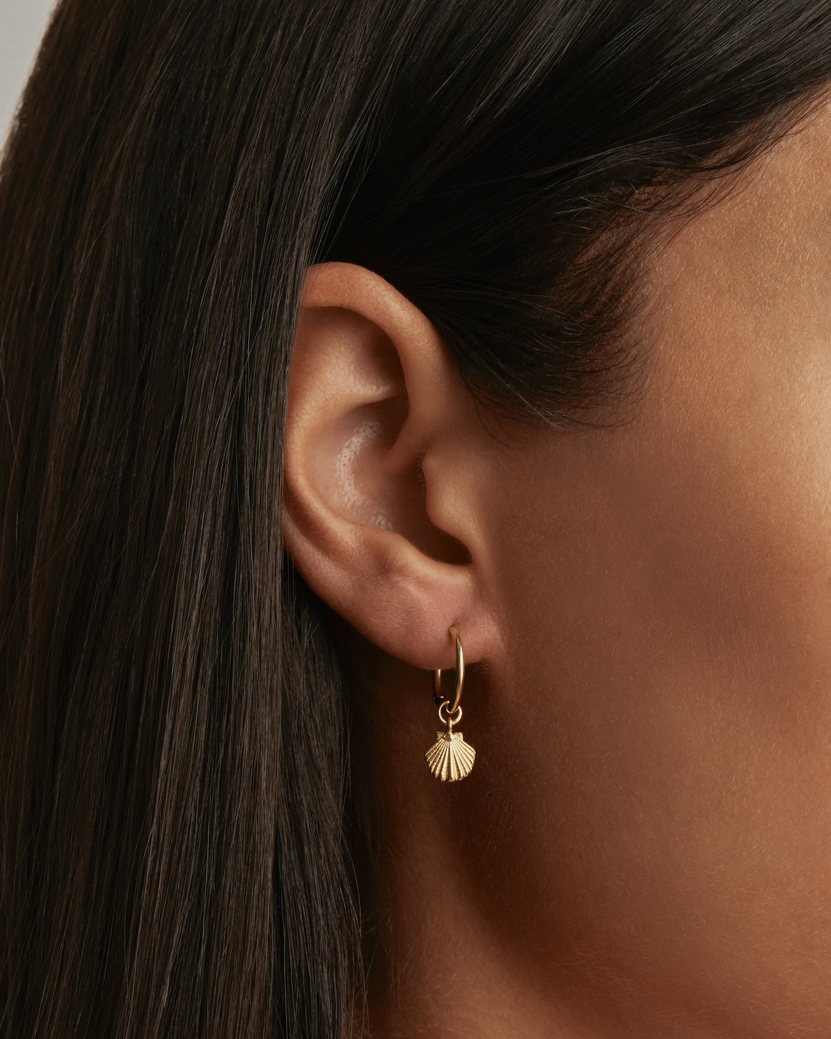 18K Gold Vermeil Shell Hoop Earrings - Coastal Beach Jewelry for Women, Perfect for Summer Vacations & Boho Outfits