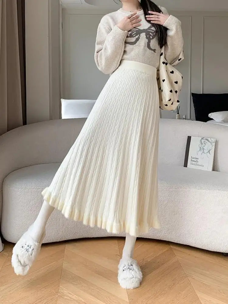 Women's High Waist Knitted Pleated Long Skirt - Black & White Elegant Fall Winter Fashion for Vacation, Office & Casual Wear