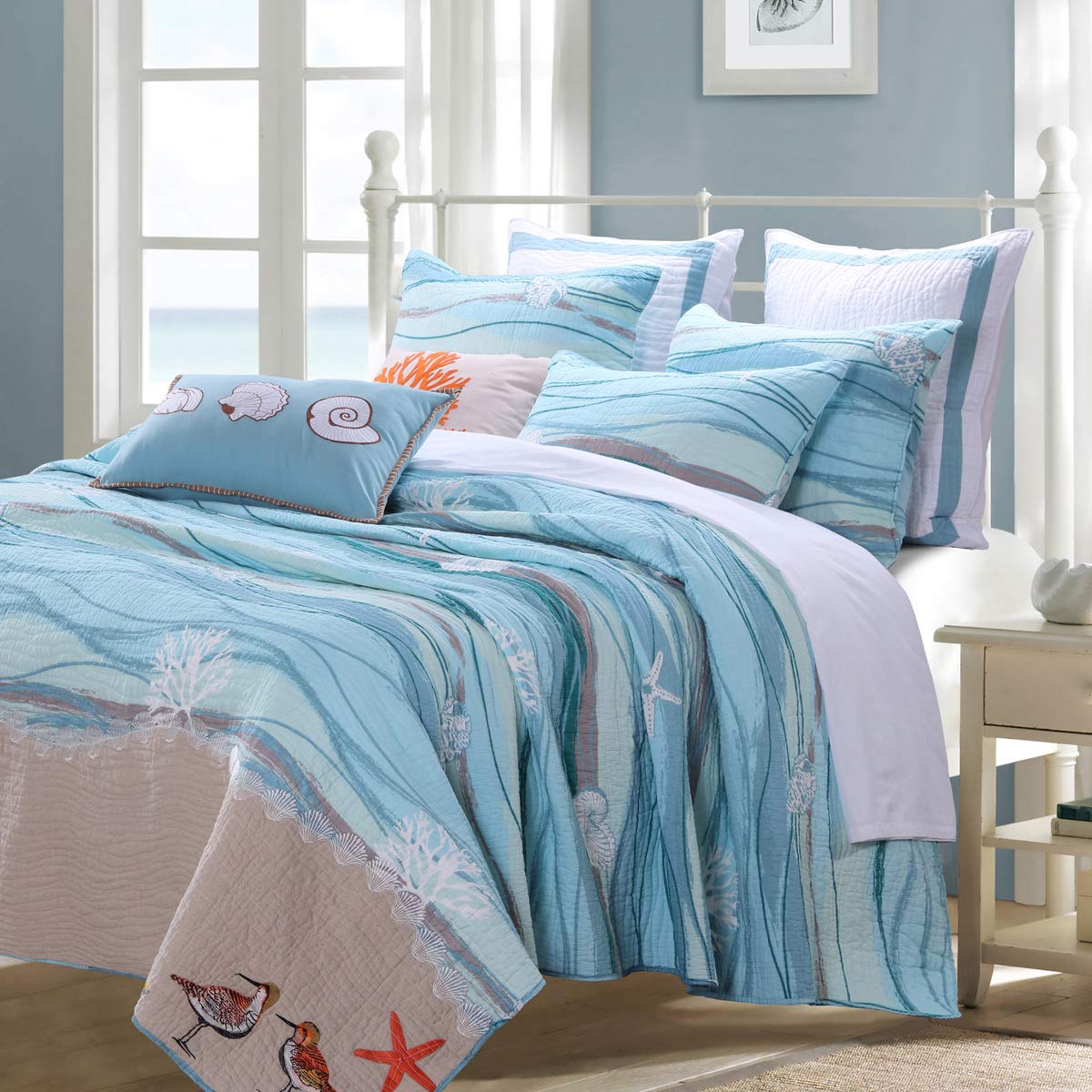 BLACK FOREST DECOR Honolua Bay Quilt Set Full/Queen Size - Tropical Hawaiian Bedding for Beach House & Coastal Bedroom Decor