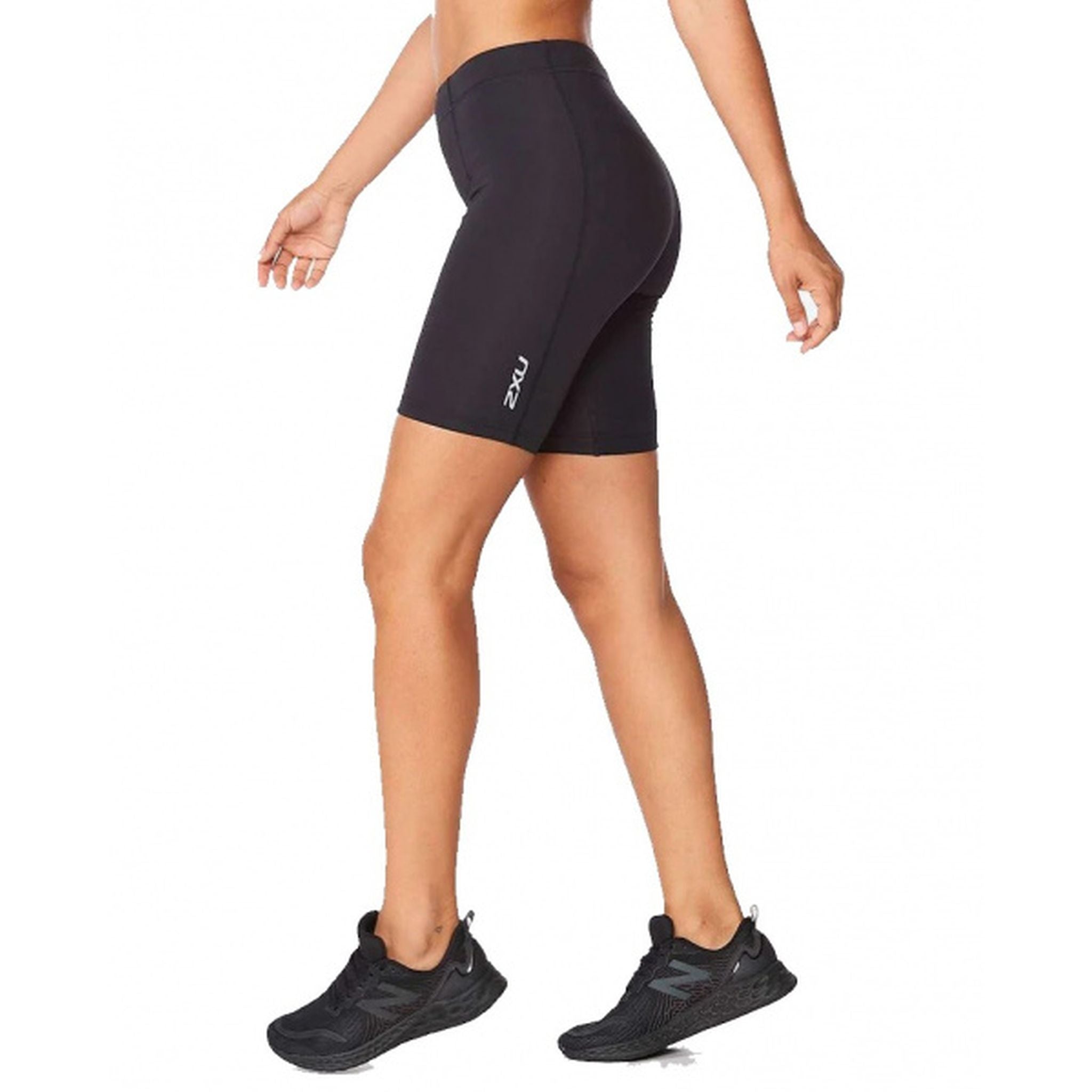 2XU Women's High-Performance Compression Shorts for Running, Workout & Recovery - Moisture-Wicking & Muscle Support Activewear