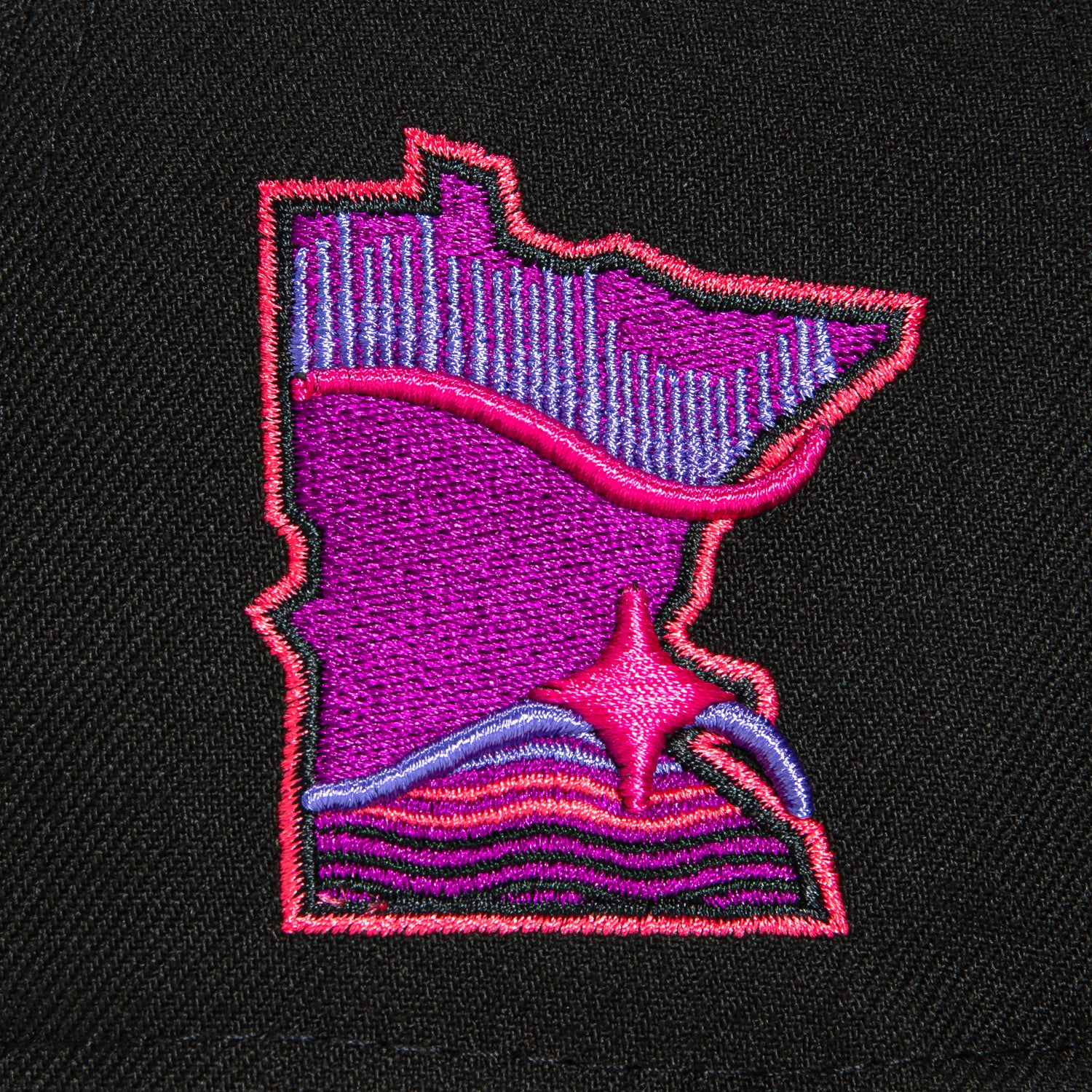 New Era 59Fifty Minnesota Twins City Patch Alternate M Gradient Hat - Black, Infrared, Purple | Official MLB Baseball Cap for Men & Women | Perfect for Games, Collecting & Streetwear Fashion