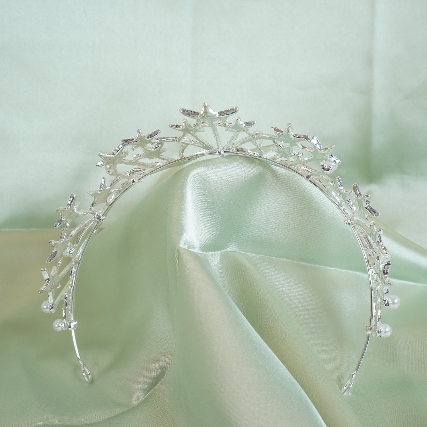 Sparkling Star Rhinestone Bridal Crown Tiara – Elegant Wedding Headpiece for Bride, Bridesmaid, Flower Girl | Perfect for Ceremony, Reception, Bachelorette Party & Special Occasions