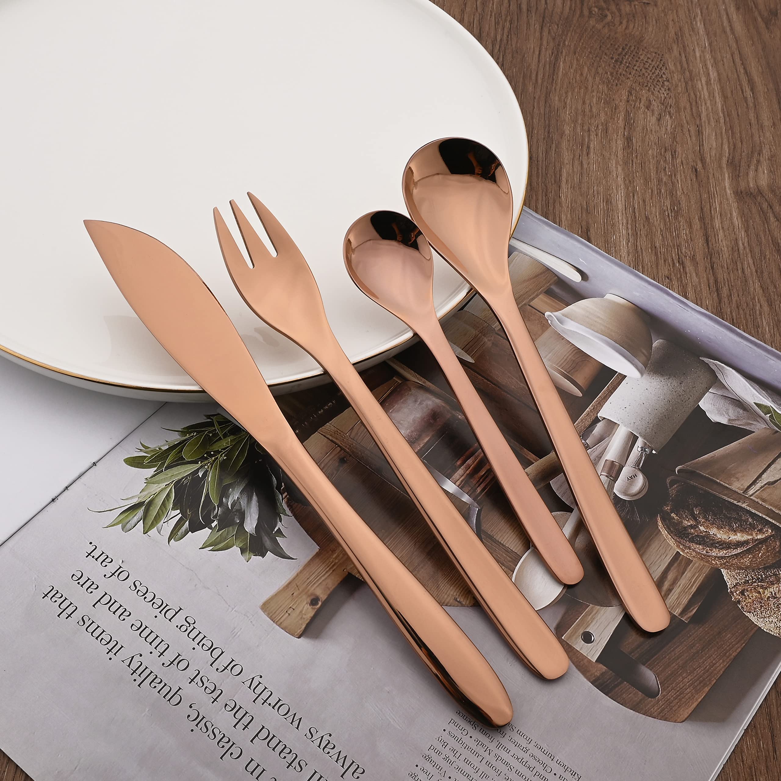 Premium Titanium Rose Gold Plated Steak Knives Set - 4-Piece Stainless Steel Dinner Knives with Mirror Polish & Plain Edge - Dishwasher Safe - Perfect for Steak Dinners, BBQ Parties & Fine Dining