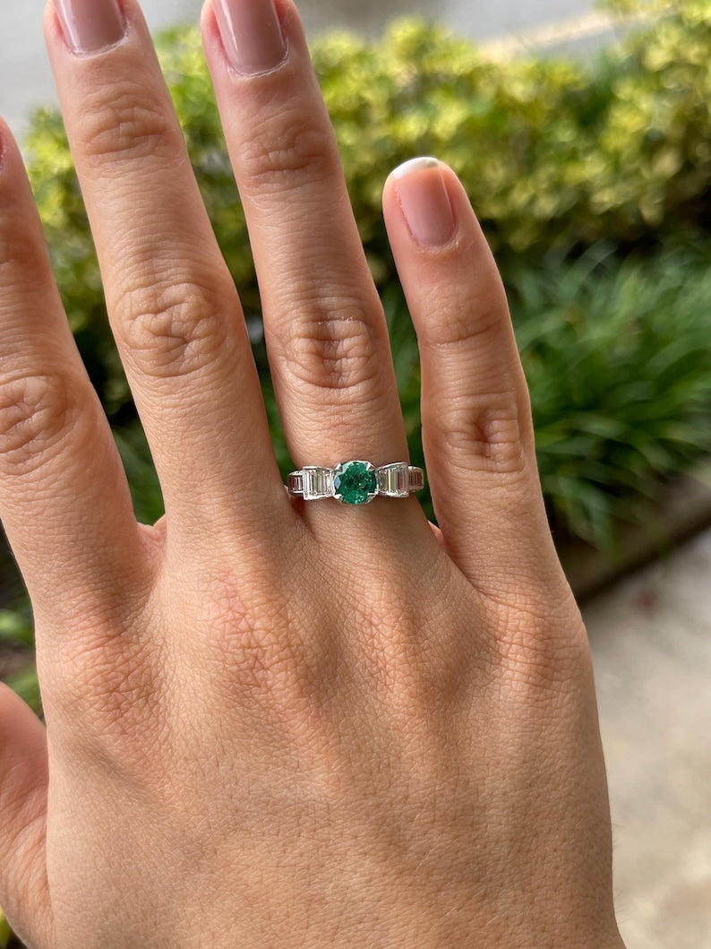 2.63tcw Colombian Emerald & Diamond Accent 18K Gold Engagement Ring - Elegant Bow Filigree Design for Wedding, Proposal & Anniversary Gifts